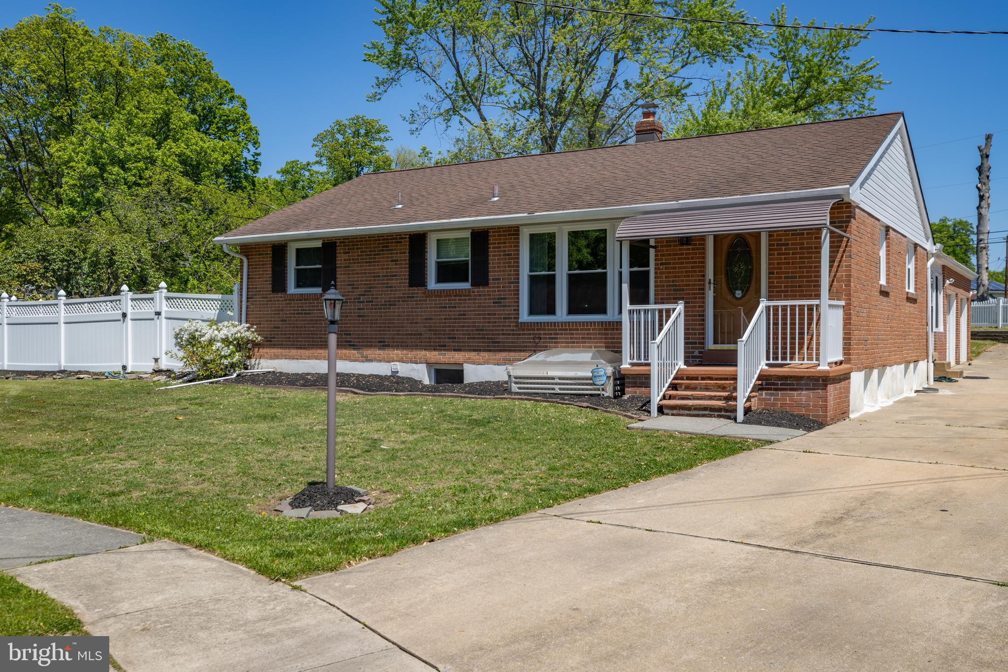 1837 SAW MILL DRIVE
