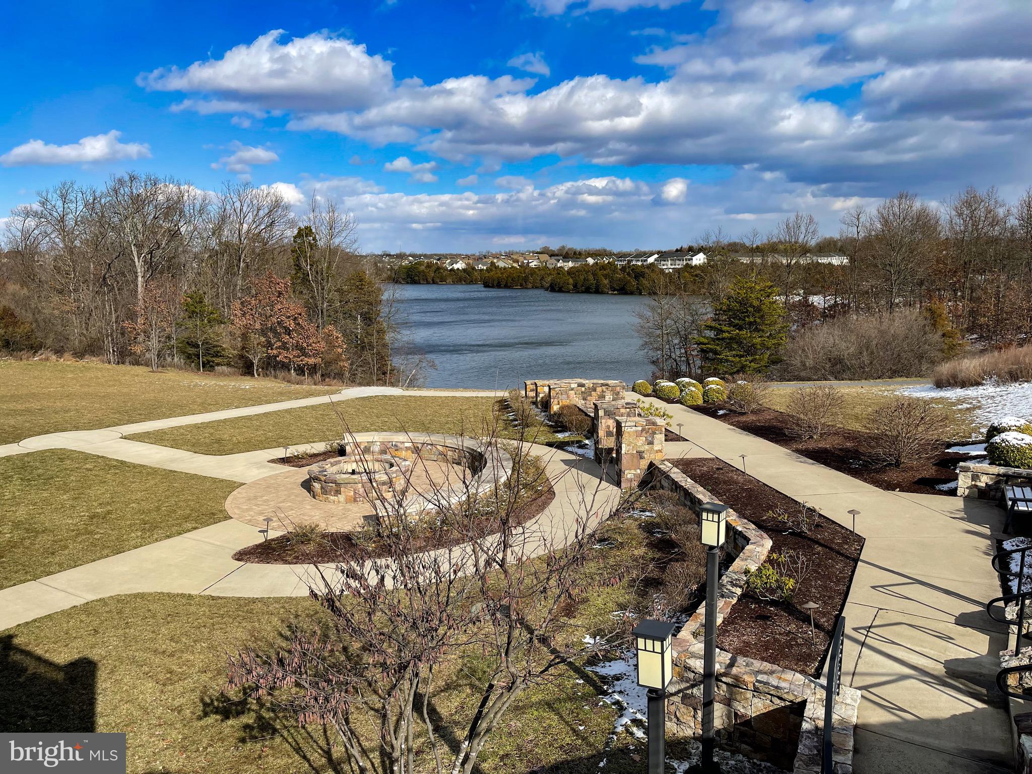 LAKE FREDERICK - Residential Lease