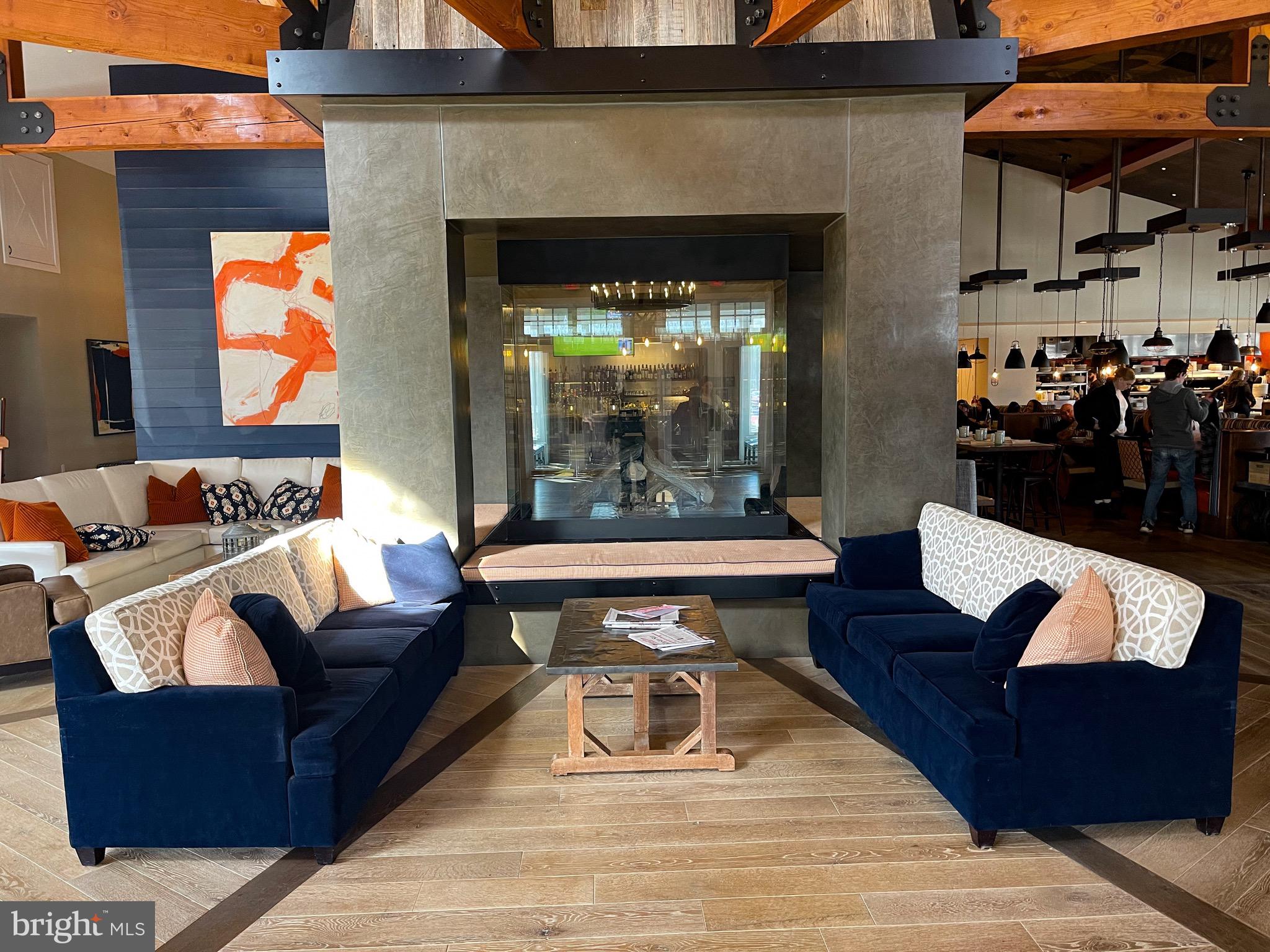 LAKE FREDERICK - Residential Lease