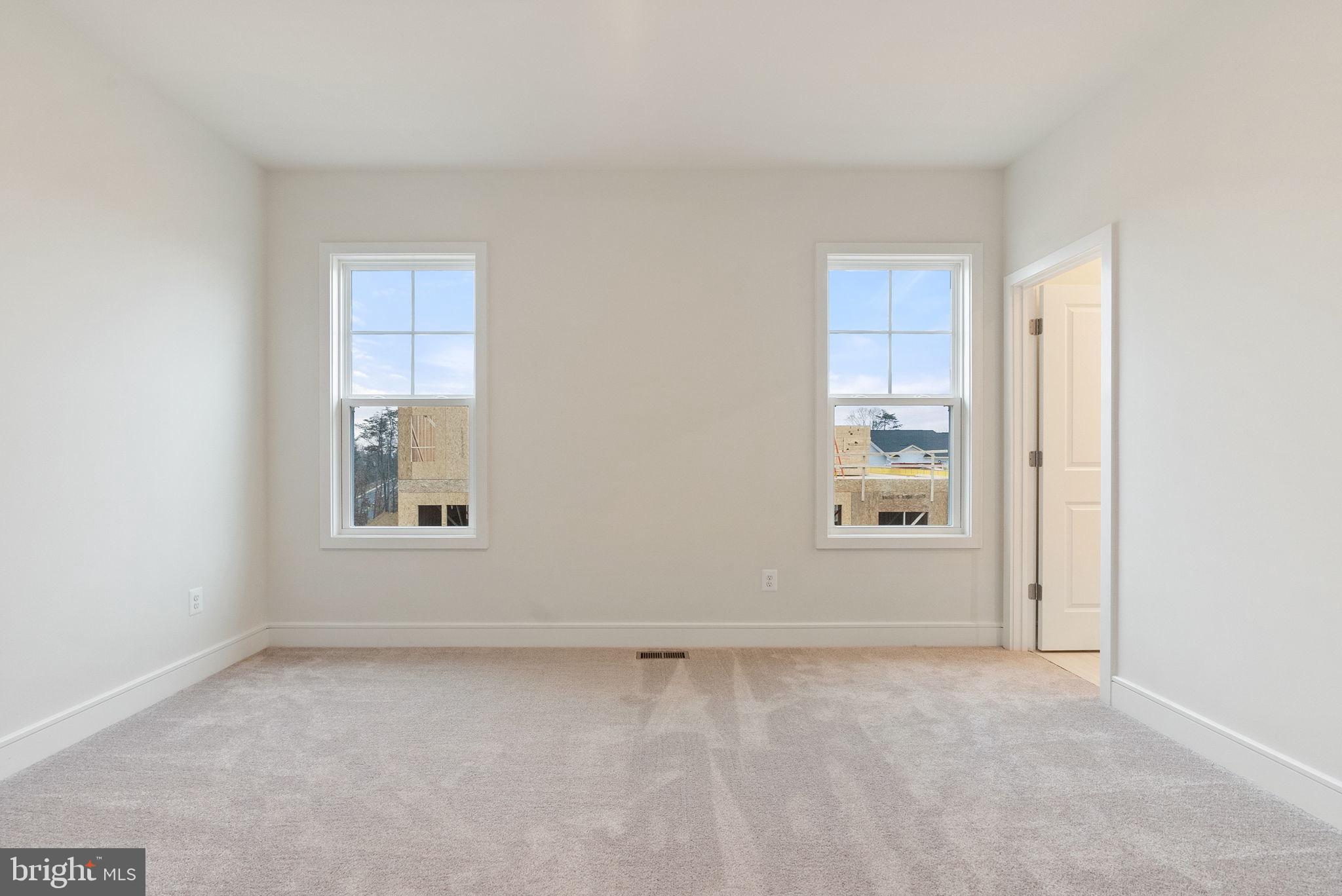 LAKE FREDERICK - Residential Lease