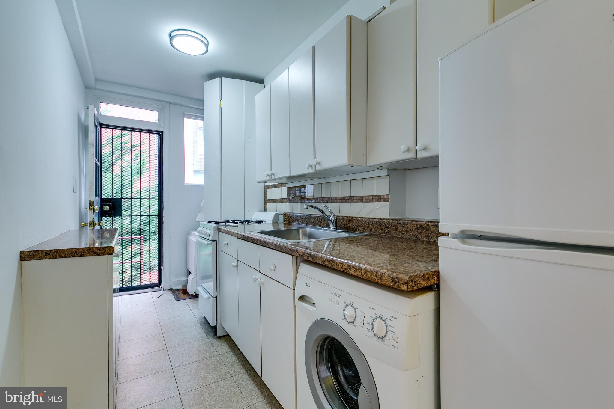 OLD CITY #1 - Commercial Sale