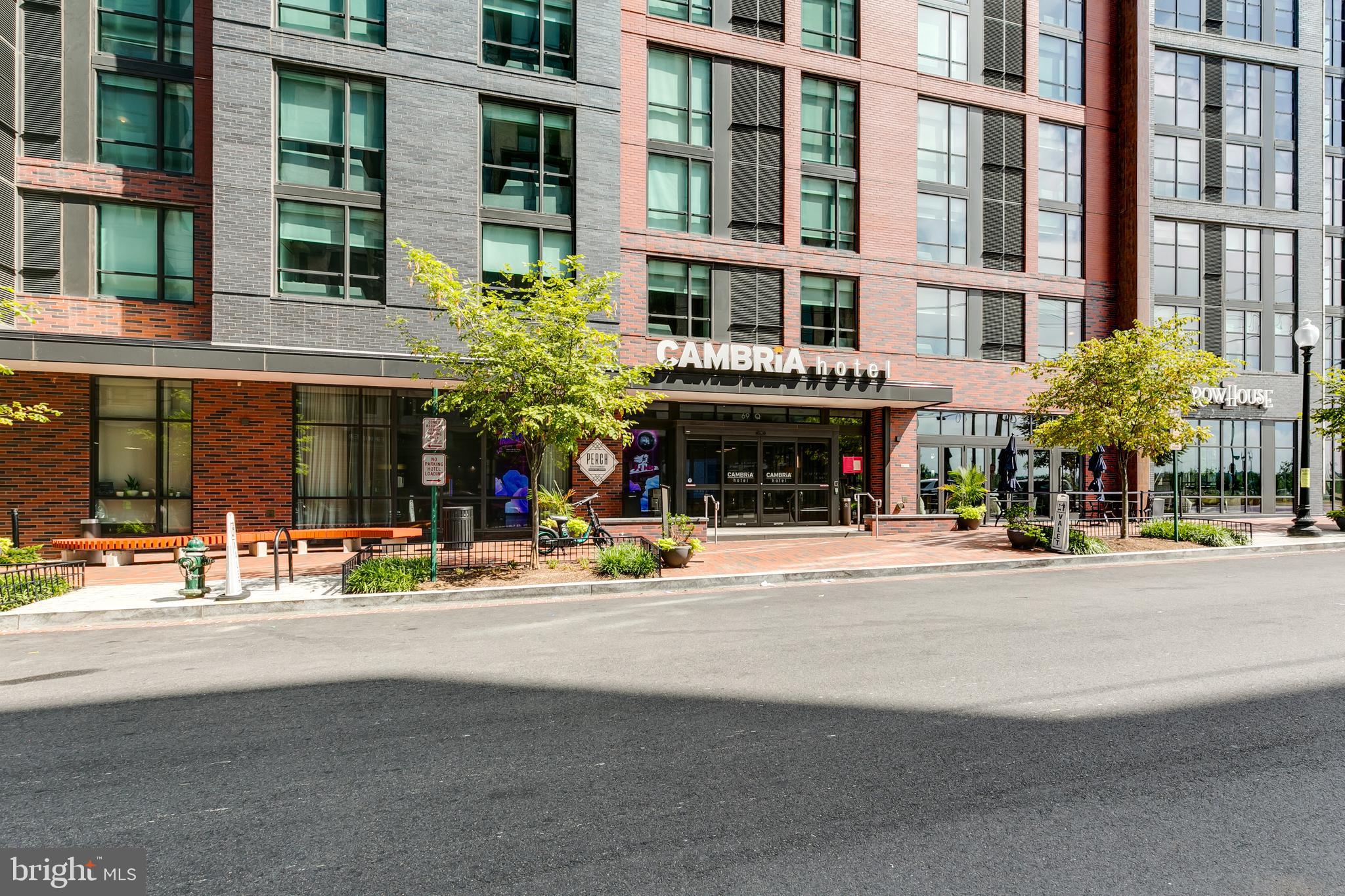 OLD CITY #1 - Commercial Sale