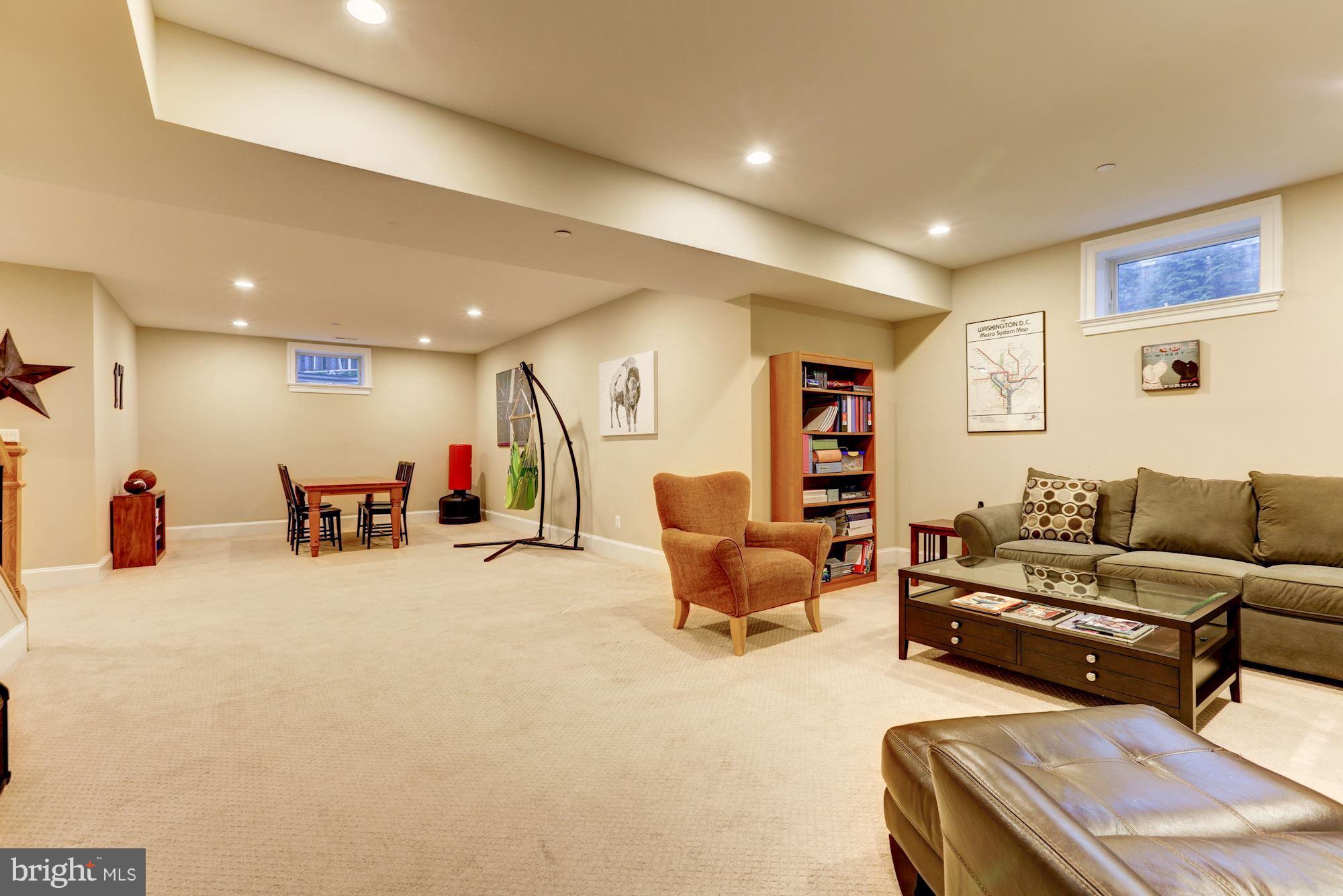 DEVONSHIRE - Residential