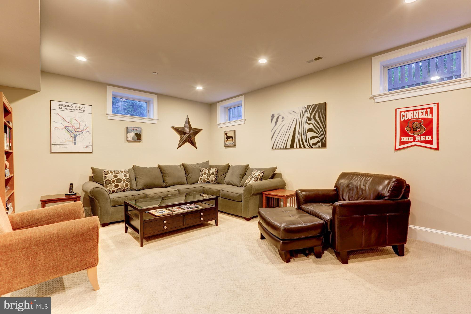 DEVONSHIRE - Residential