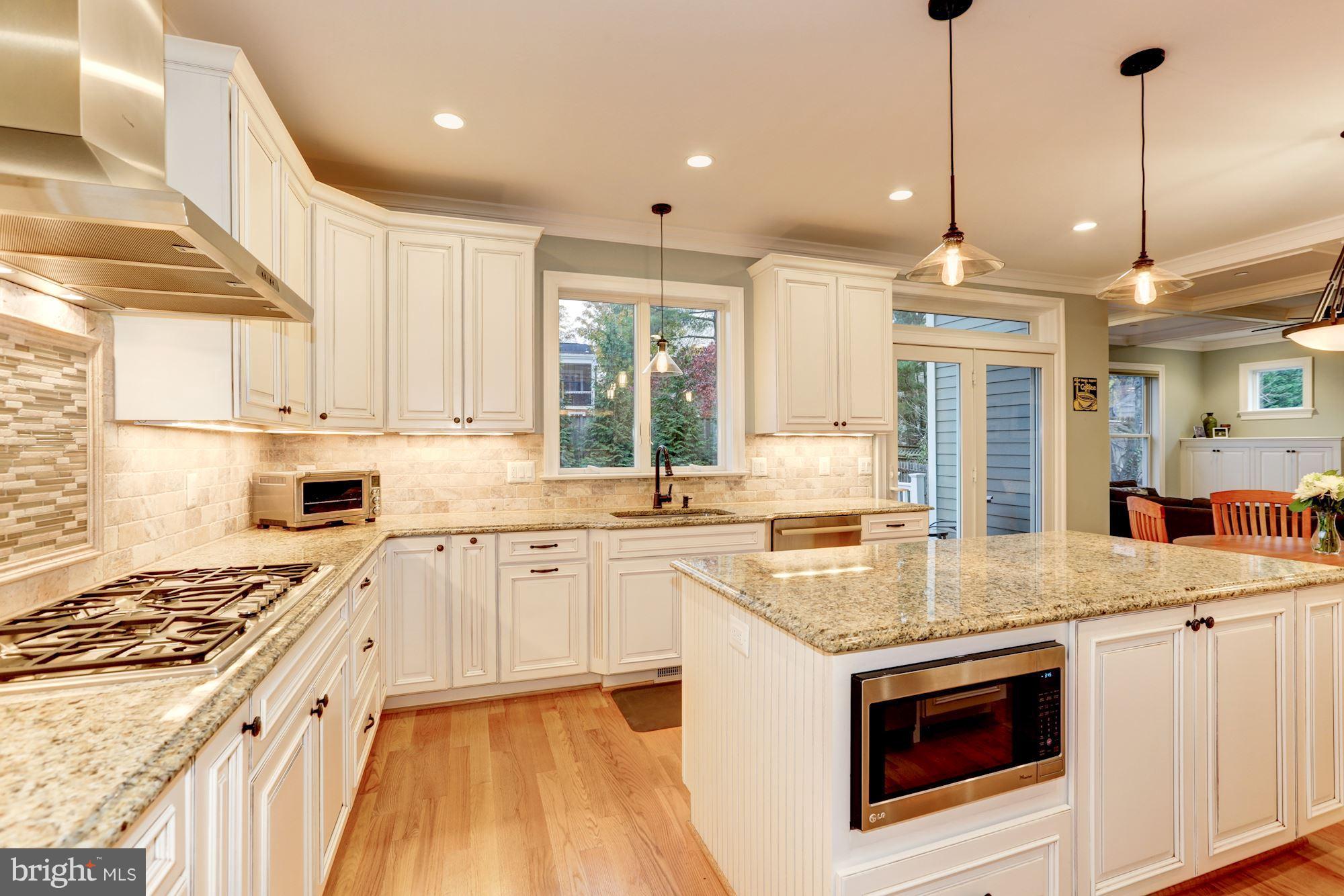 DEVONSHIRE - Residential