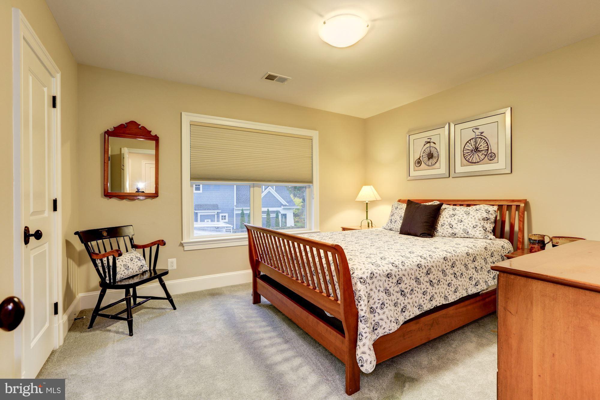 DEVONSHIRE - Residential