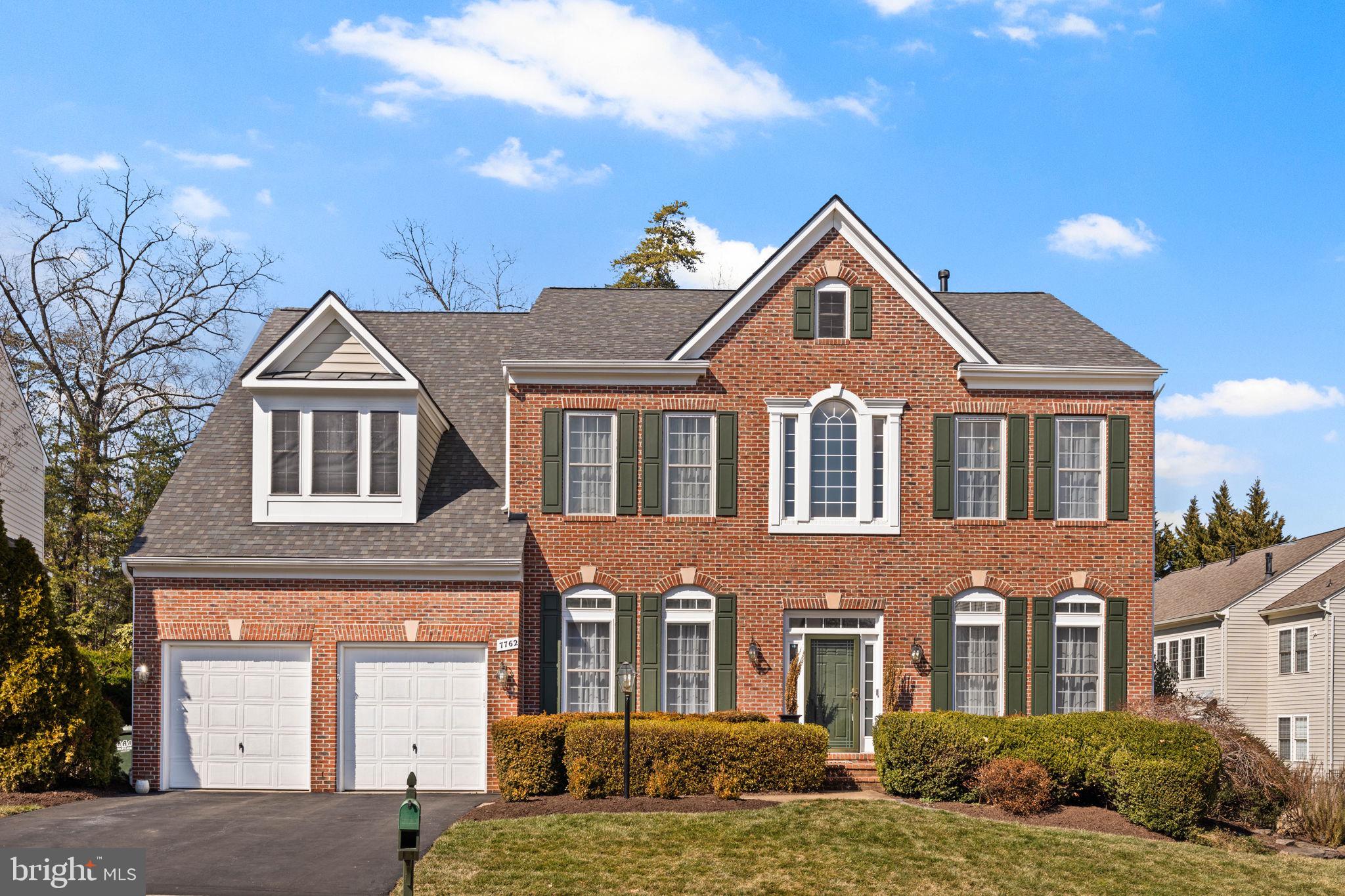 PRESIDENTIAL HILLS - Residential