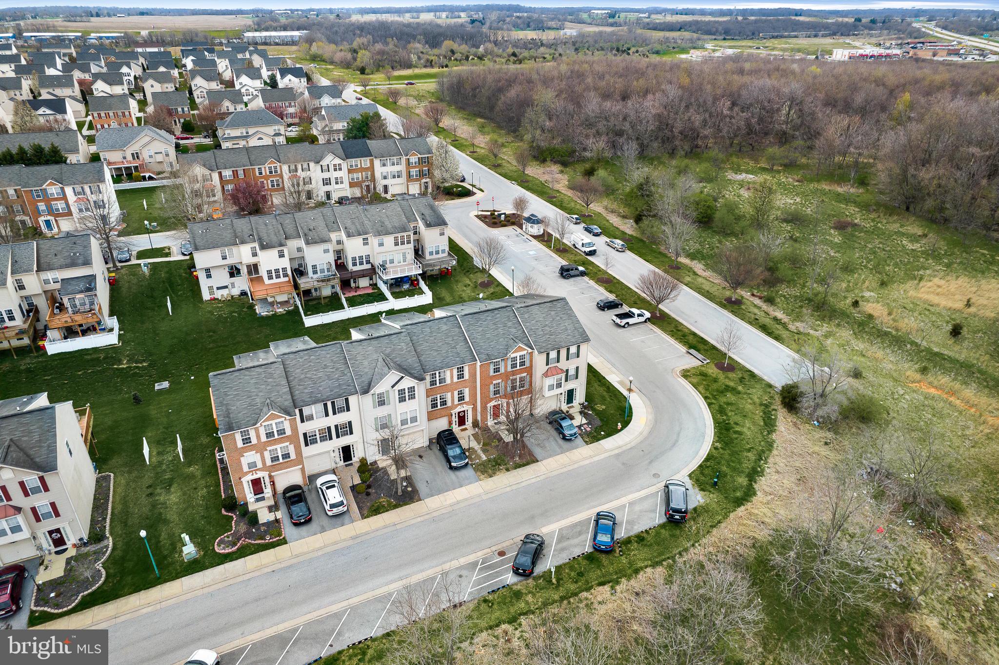 LAKELAND PLACE - Residential