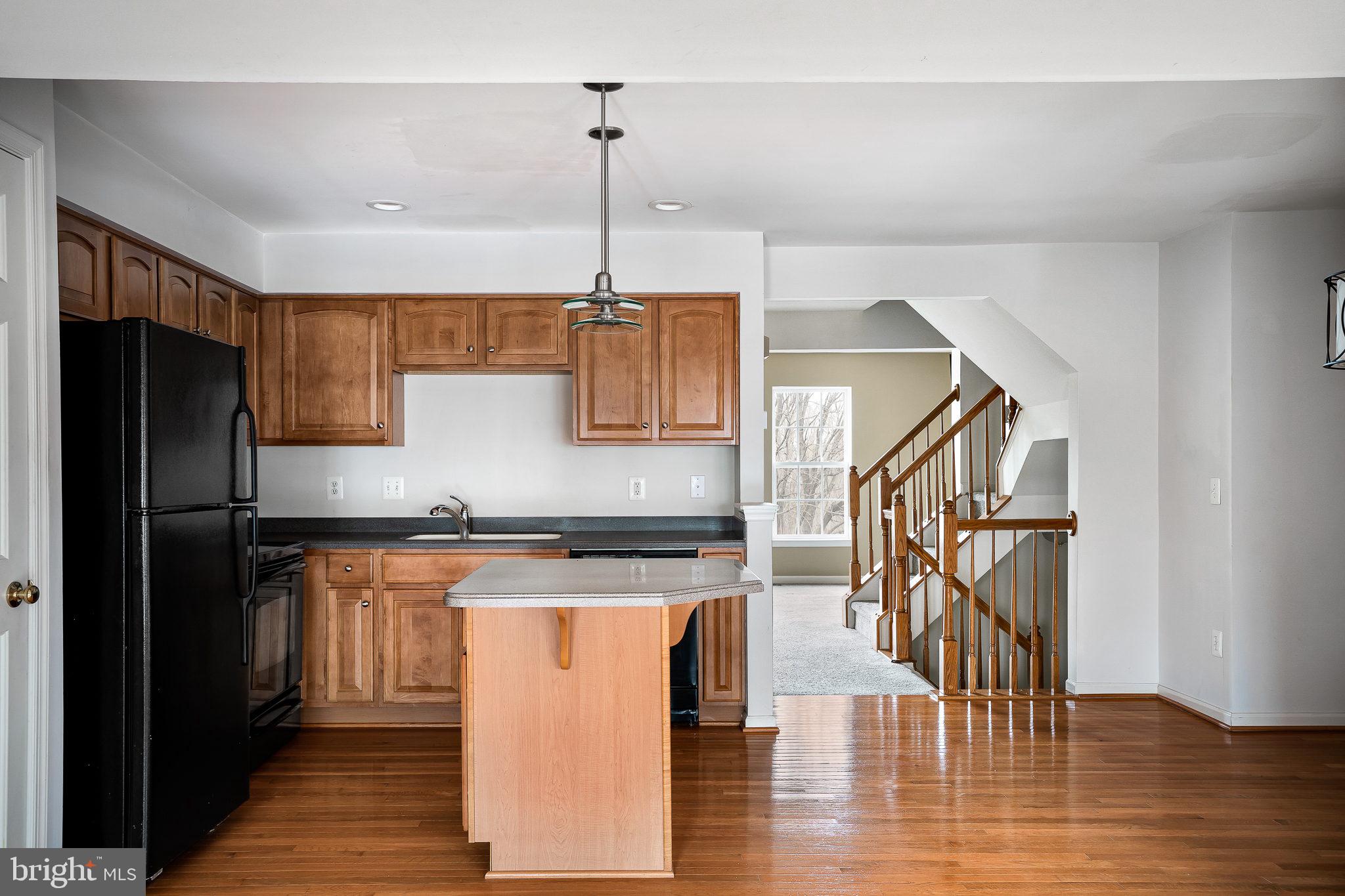 LAKELAND PLACE - Residential