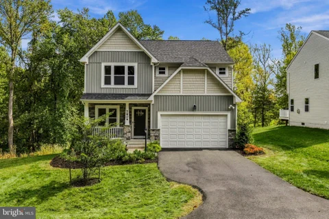 7809 Millfield Drive, Warrenton, VA MLS: VAFQ2023802