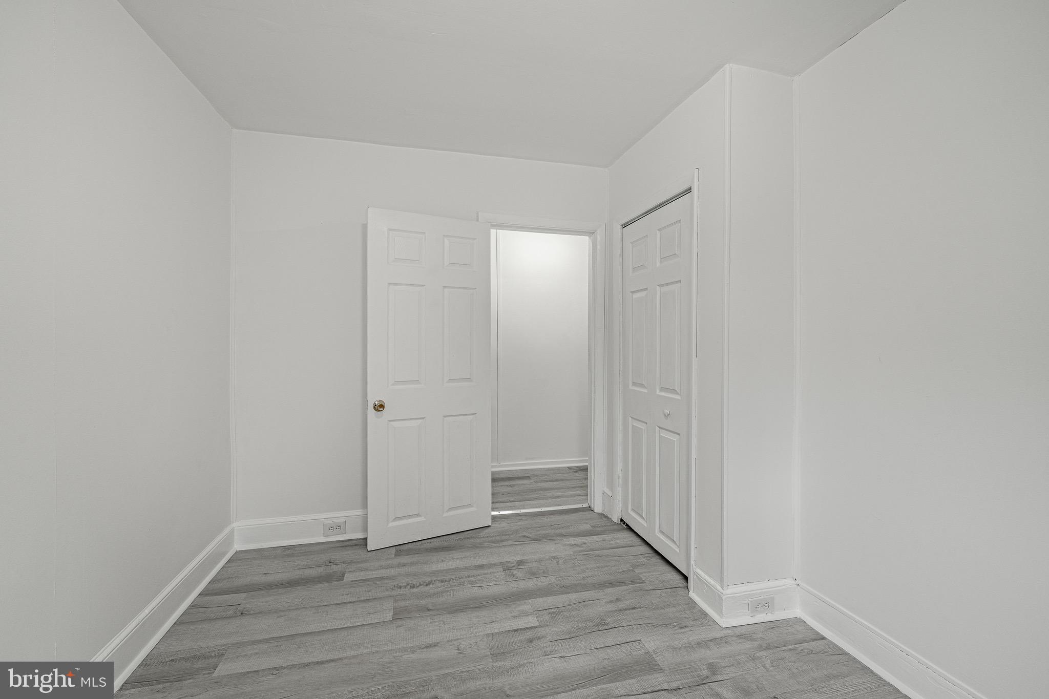 HEDGEVILLE - Residential Income