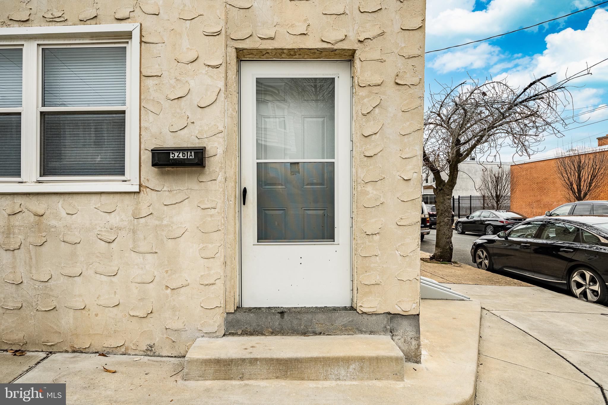 HEDGEVILLE - Residential Income