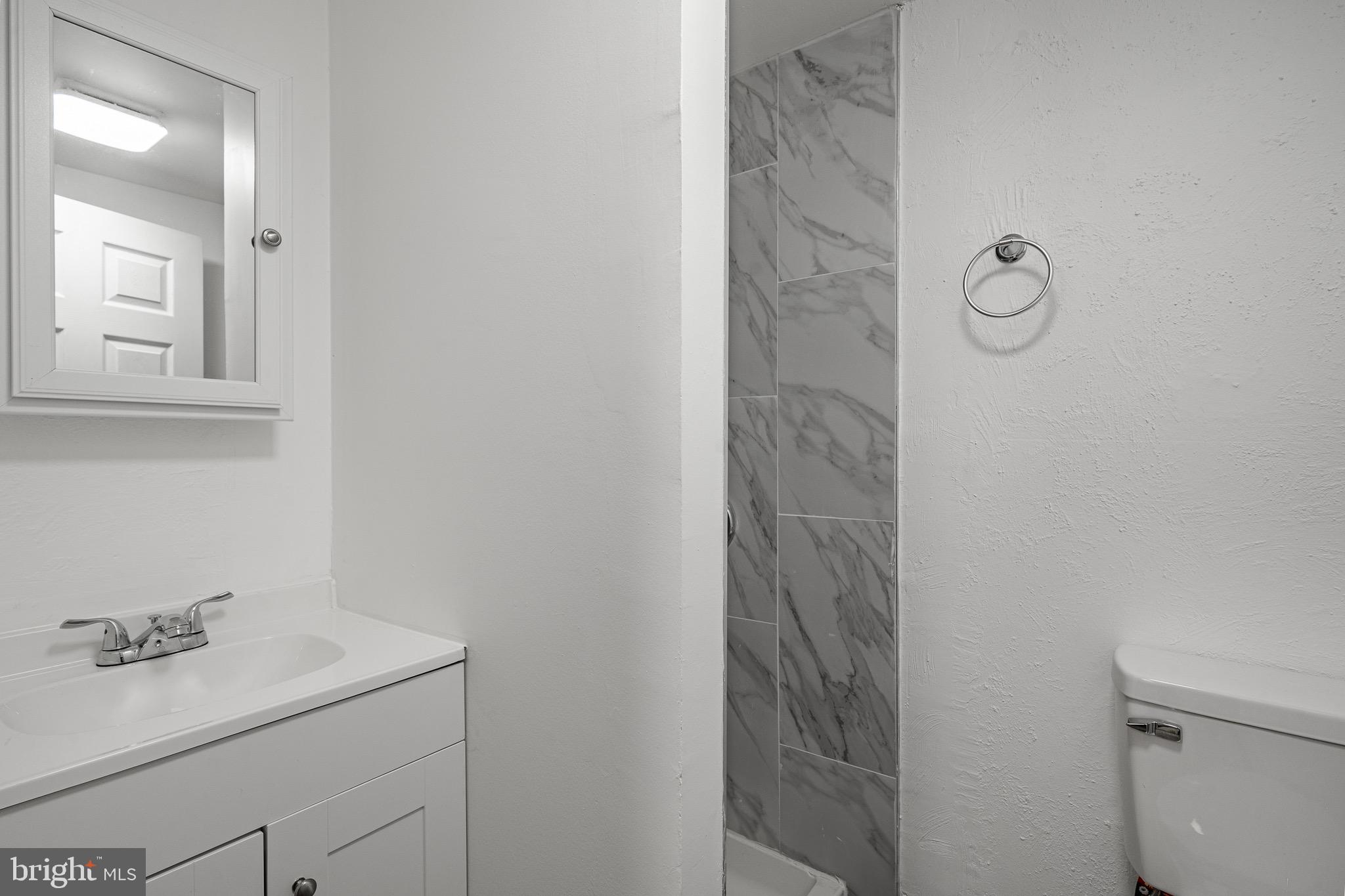 HEDGEVILLE - Residential Income