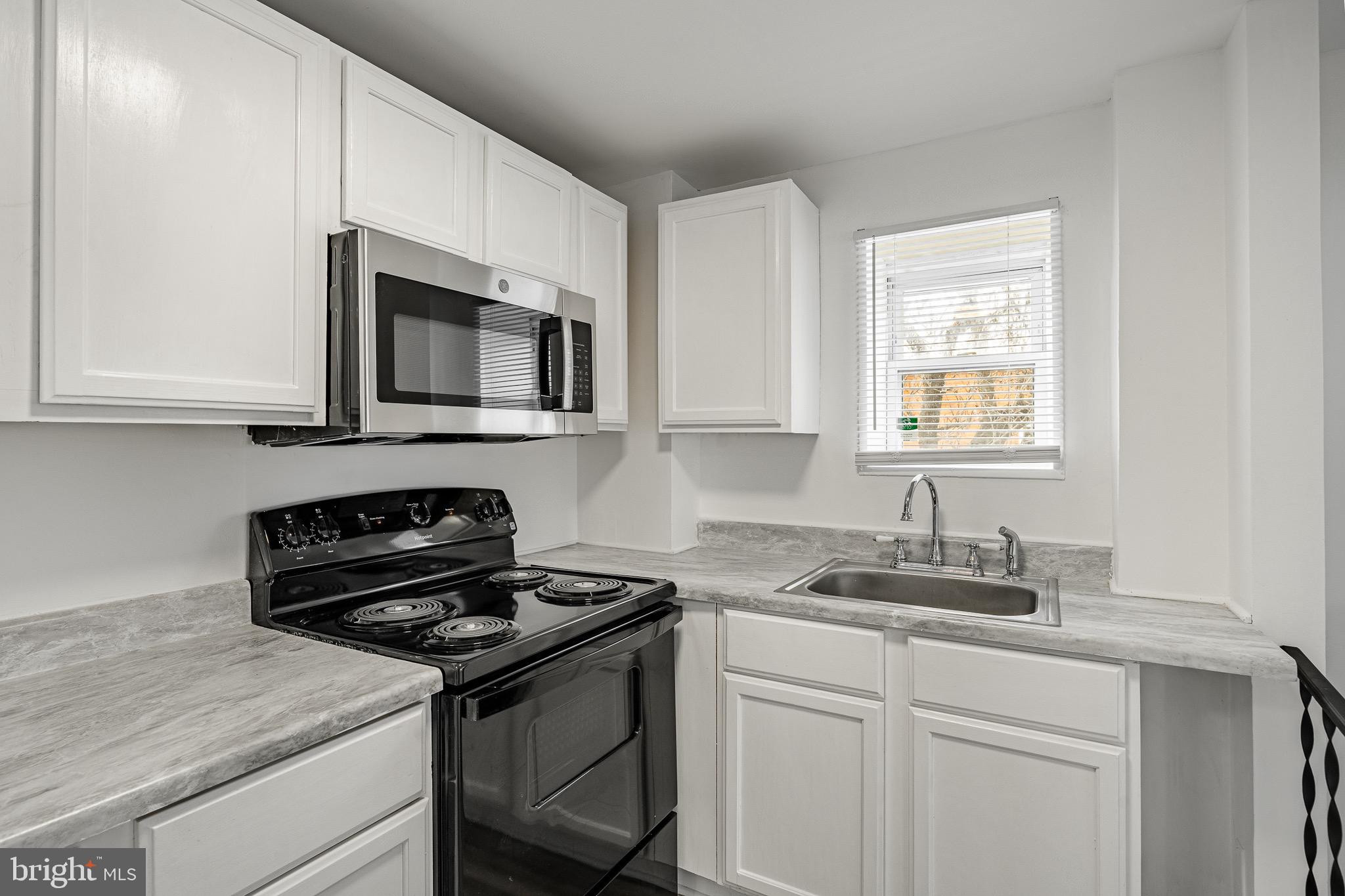 HEDGEVILLE - Residential Income