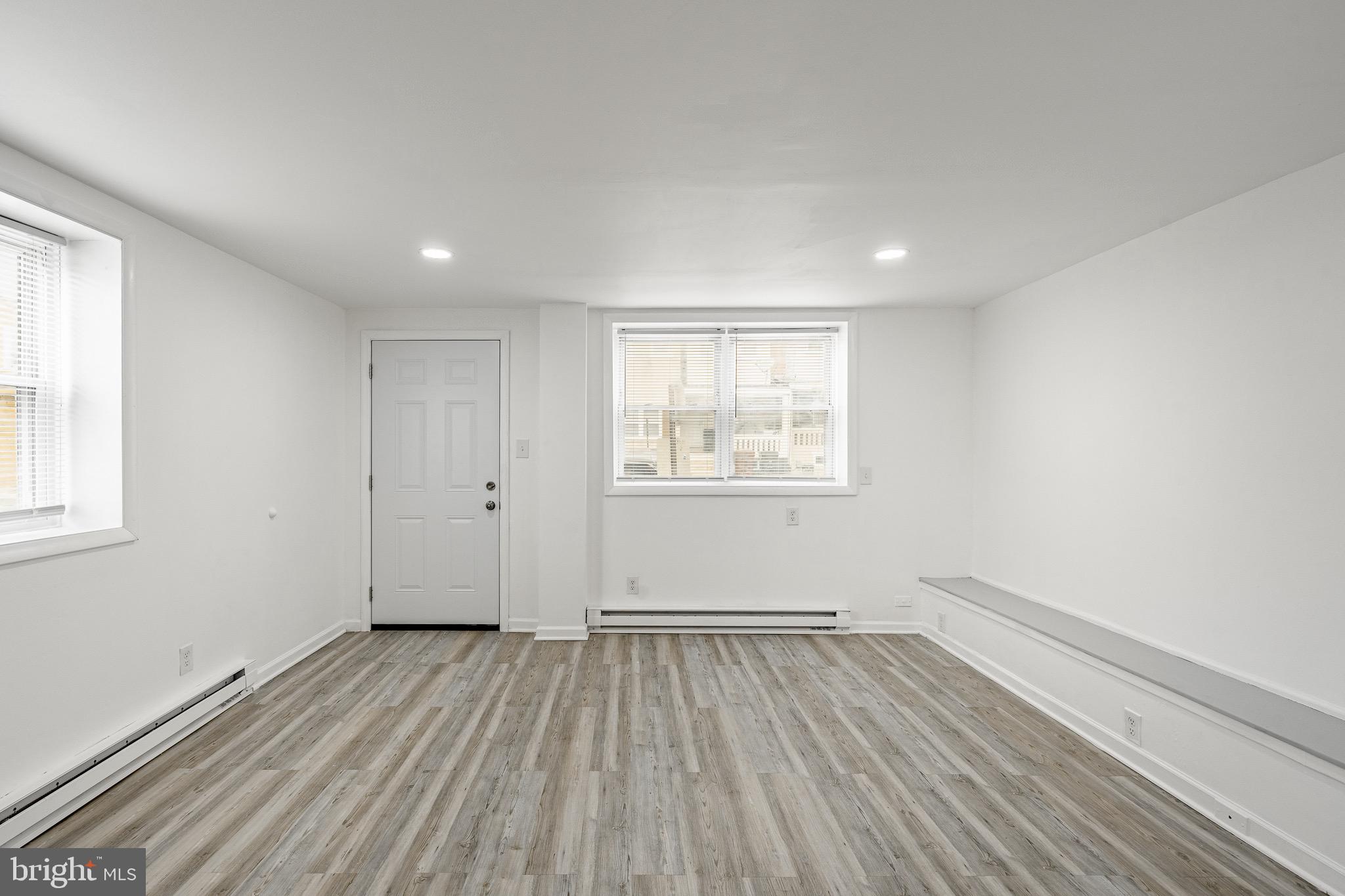 HEDGEVILLE - Residential Income