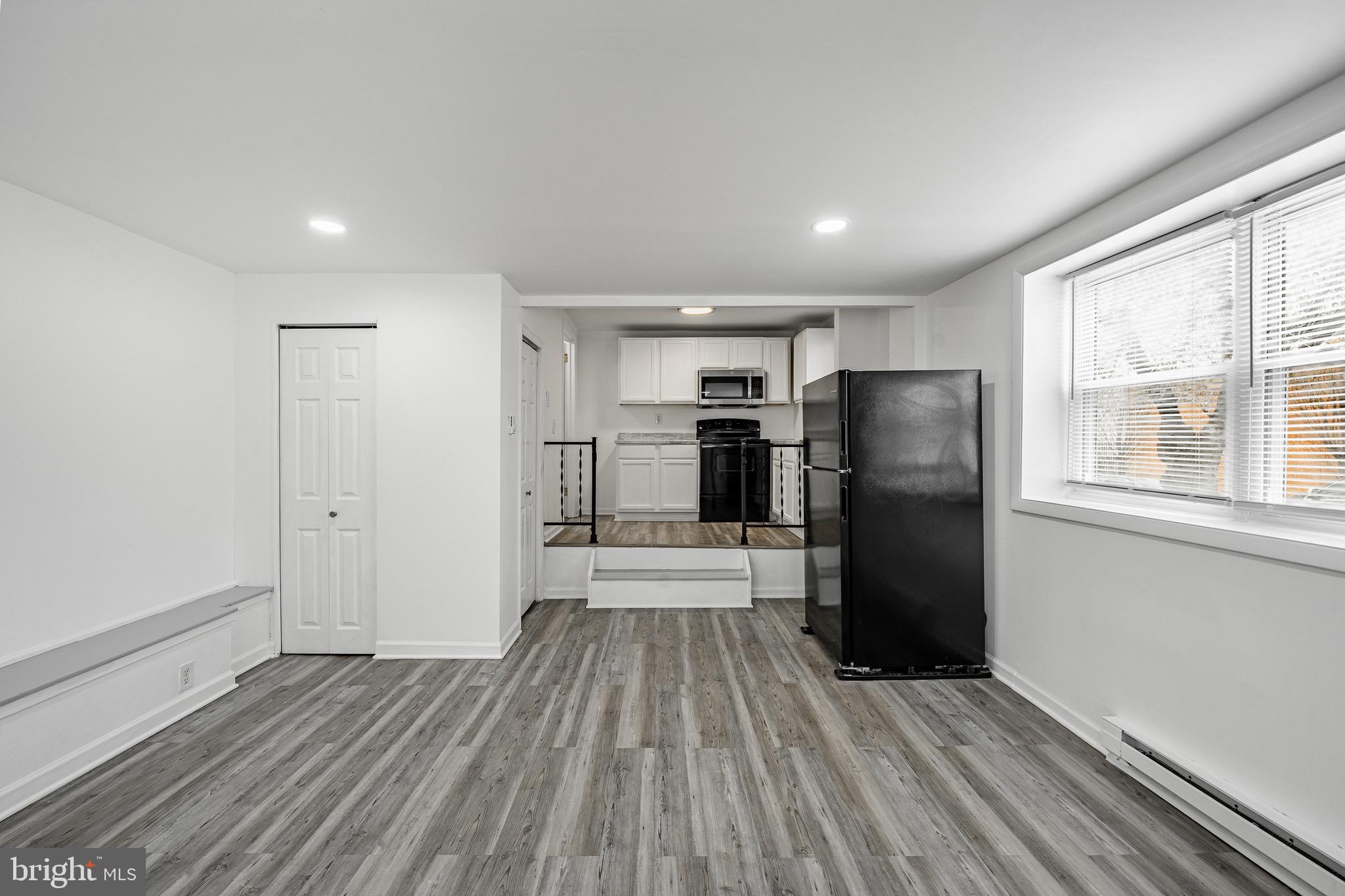 HEDGEVILLE - Residential Income