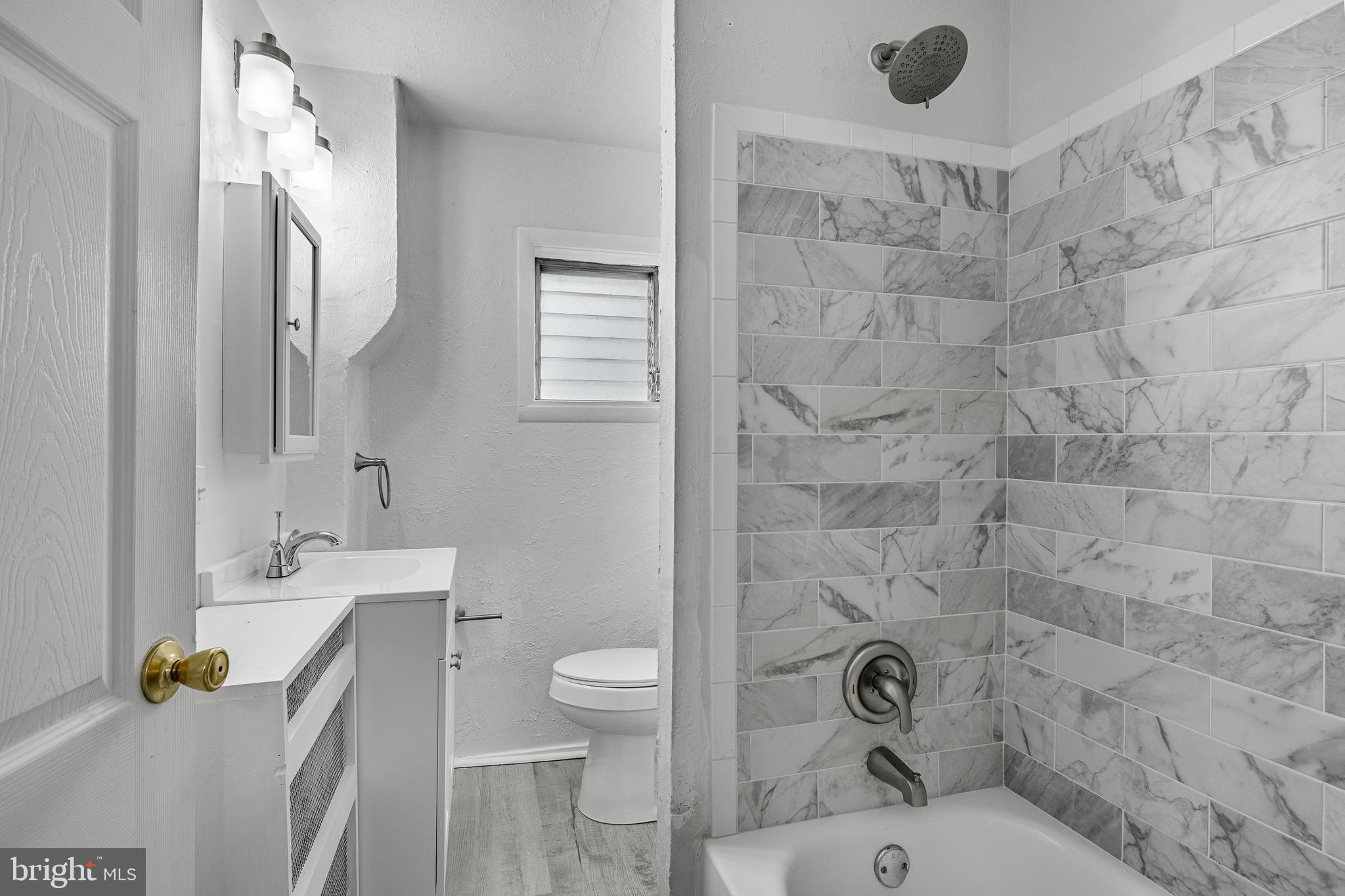 HEDGEVILLE - Residential Income