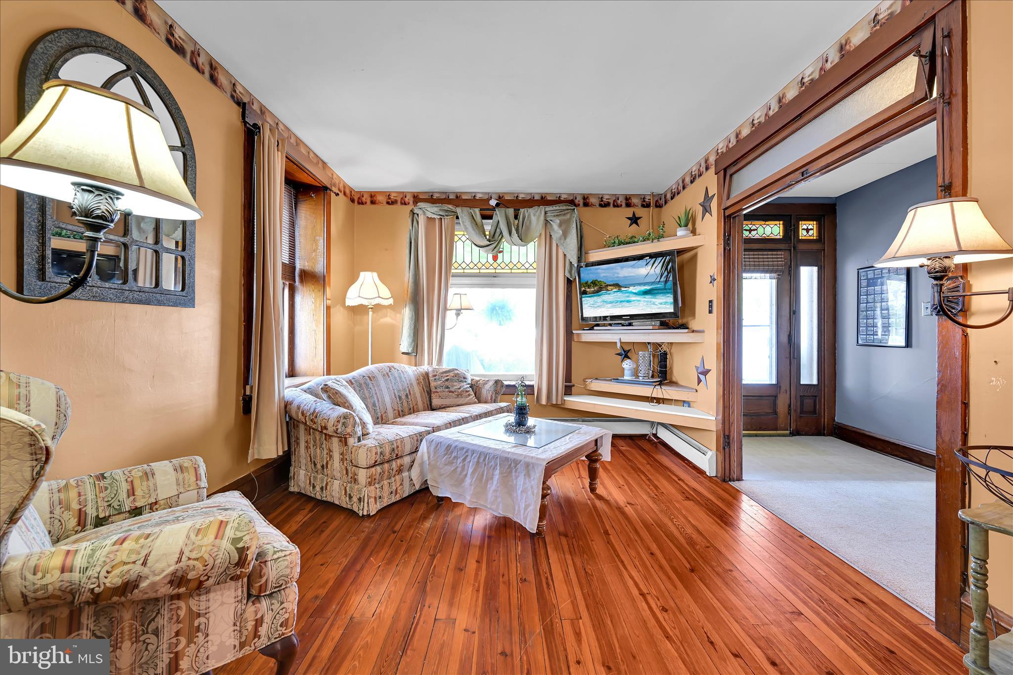 ADAMSTOWN BOROUGH - Residential