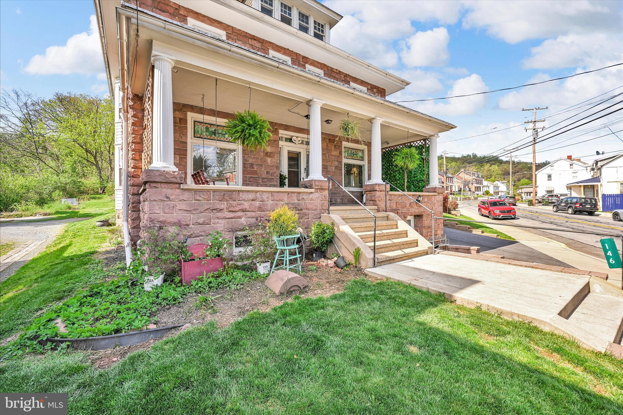 ADAMSTOWN BOROUGH - Residential