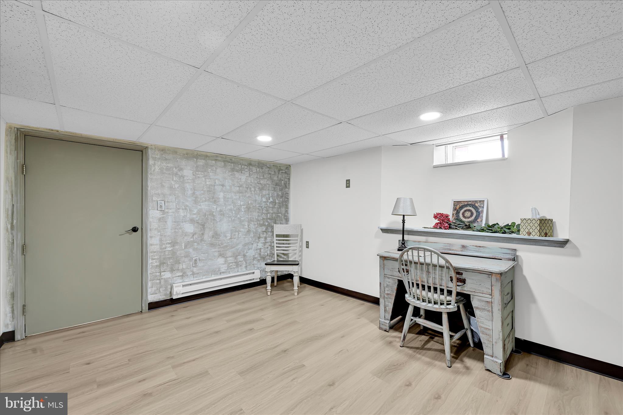 ADAMSTOWN BOROUGH - Residential