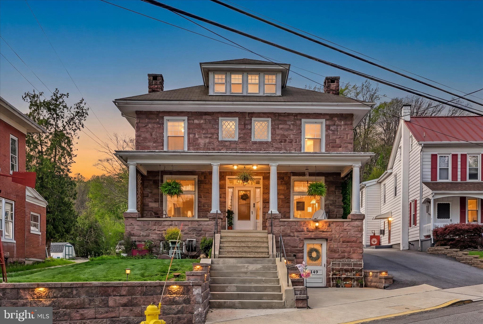 ADAMSTOWN BOROUGH - Residential