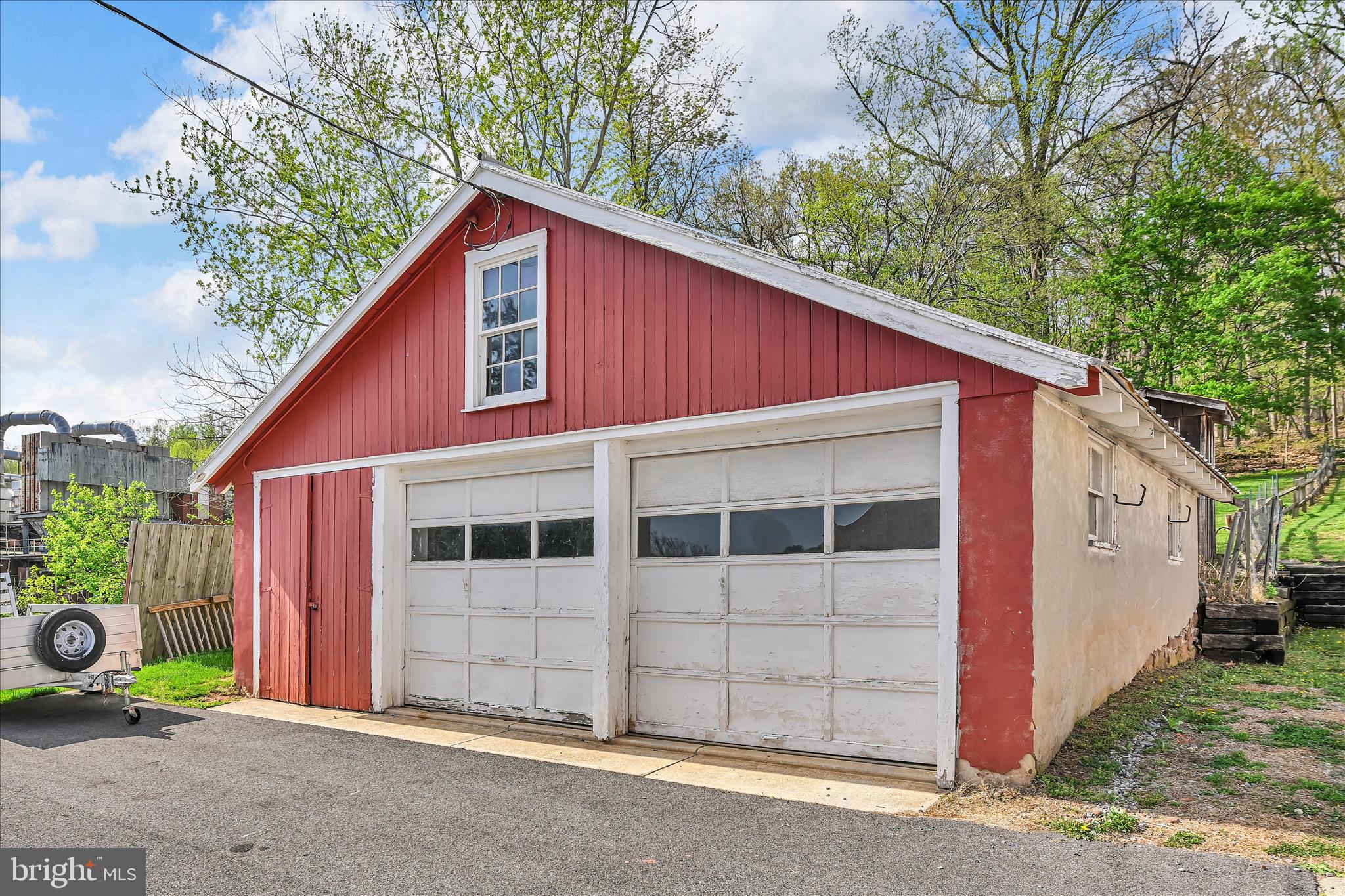 ADAMSTOWN BOROUGH - Residential