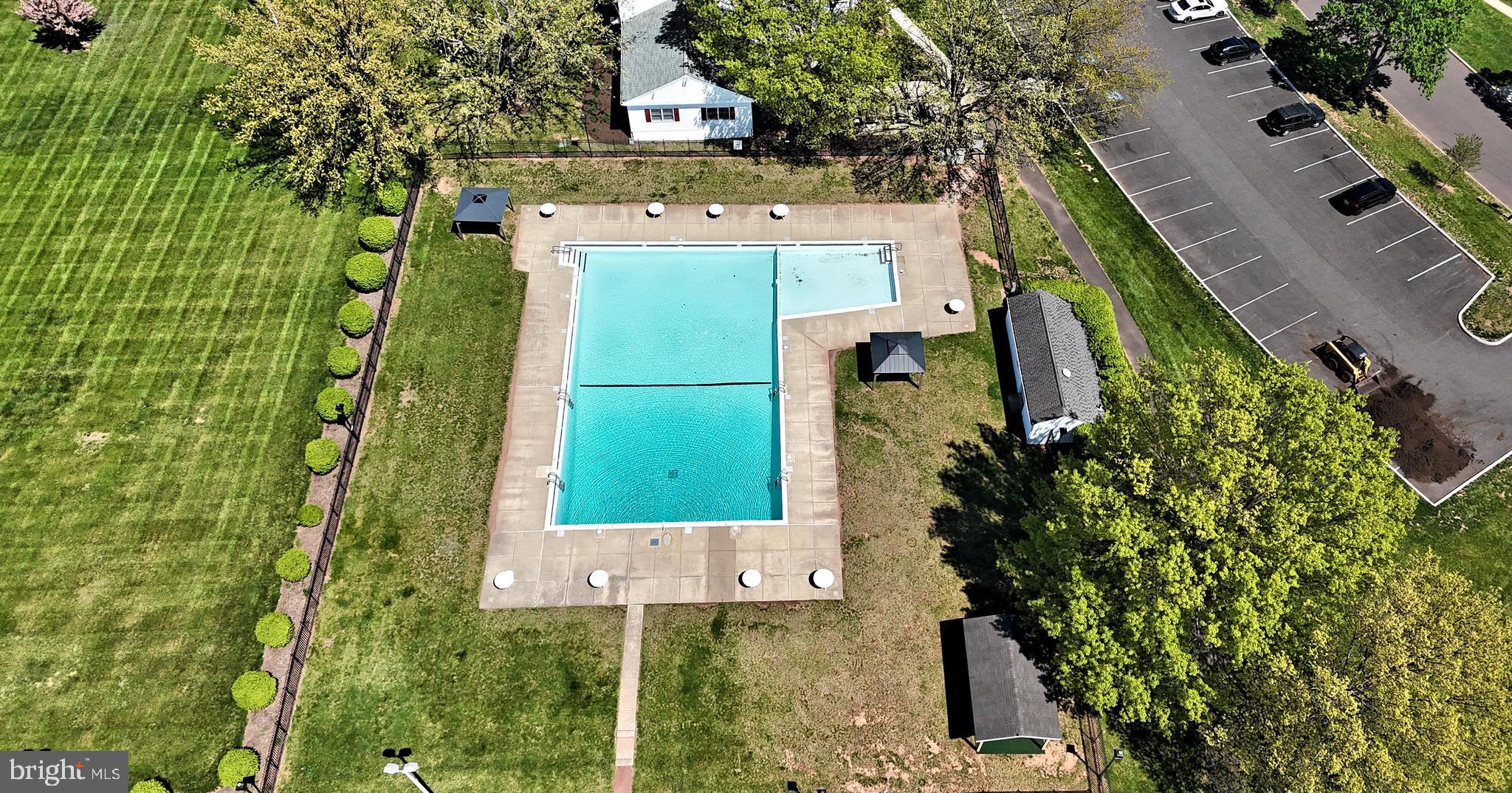 MORGANDALE CONDO - Residential