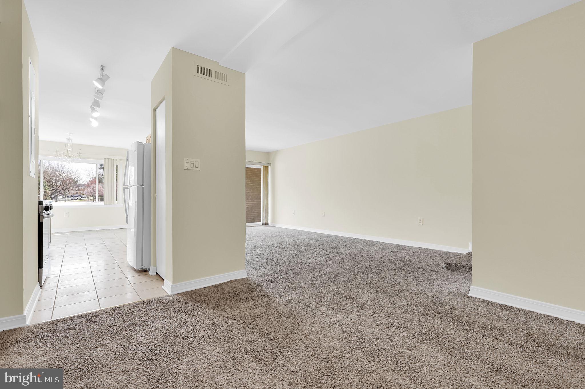 VILLA RIDGE CONDOMINIUM - Residential