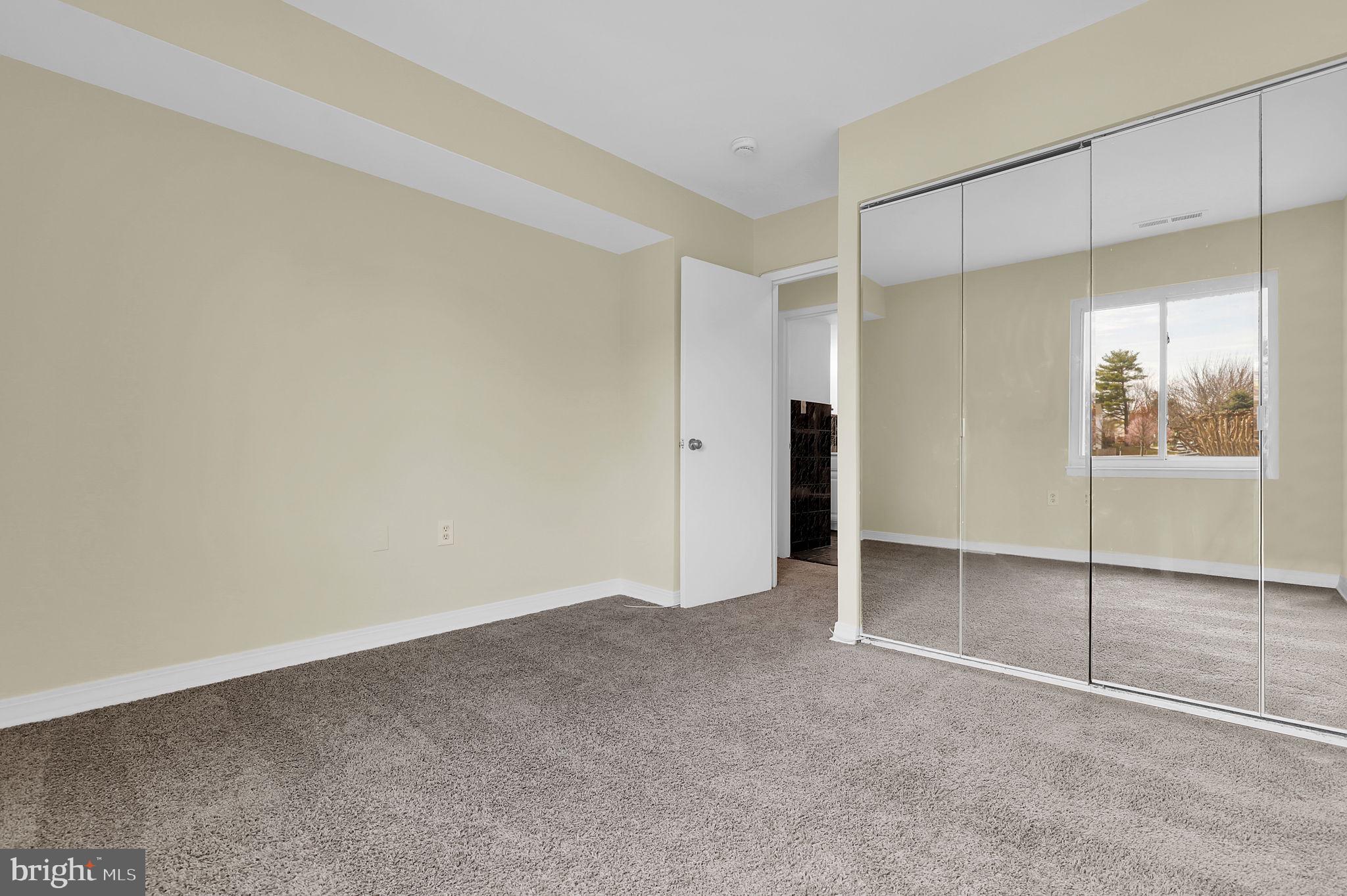 VILLA RIDGE CONDOMINIUM - Residential