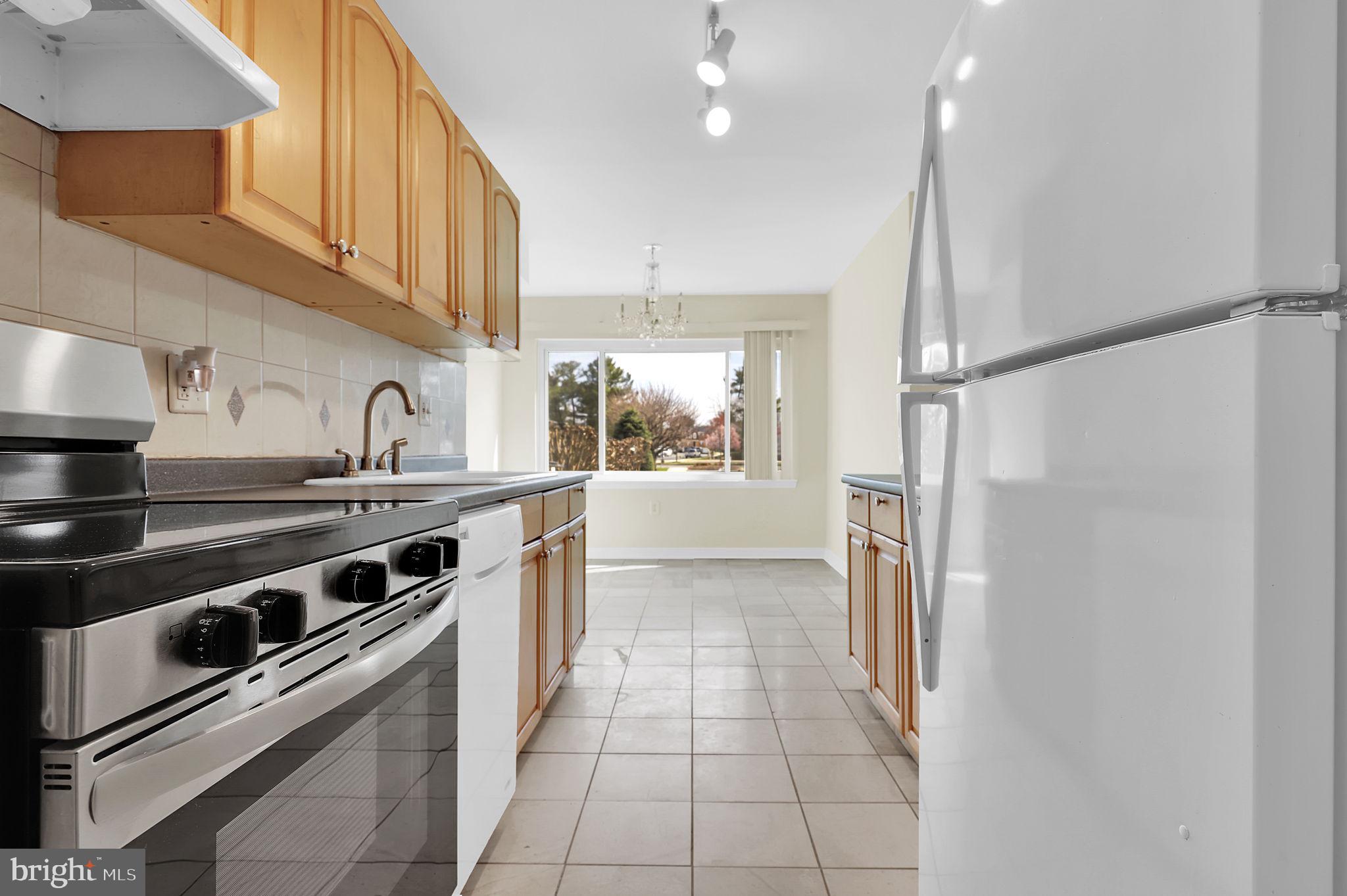 VILLA RIDGE CONDOMINIUM - Residential