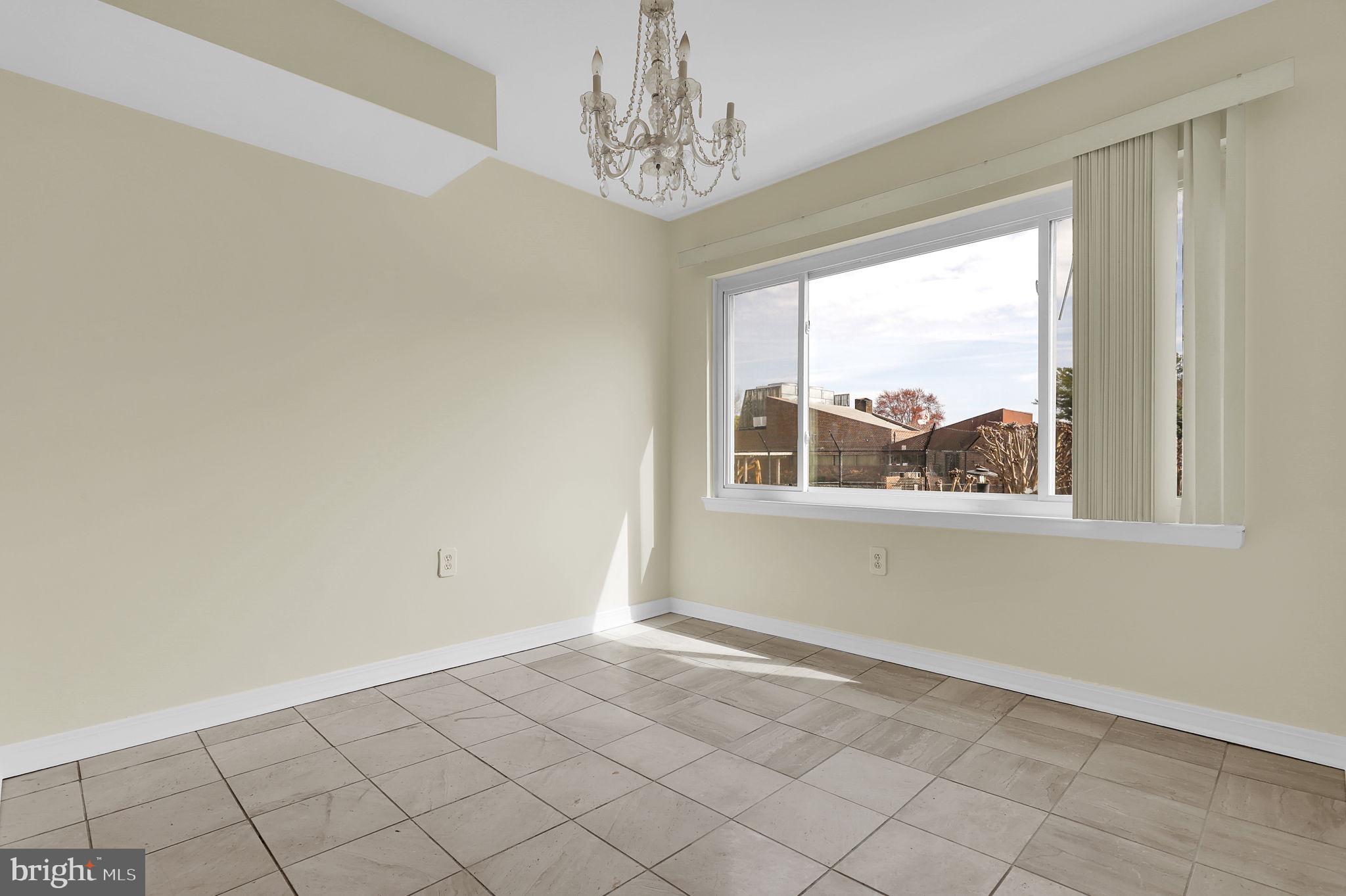 VILLA RIDGE CONDOMINIUM - Residential