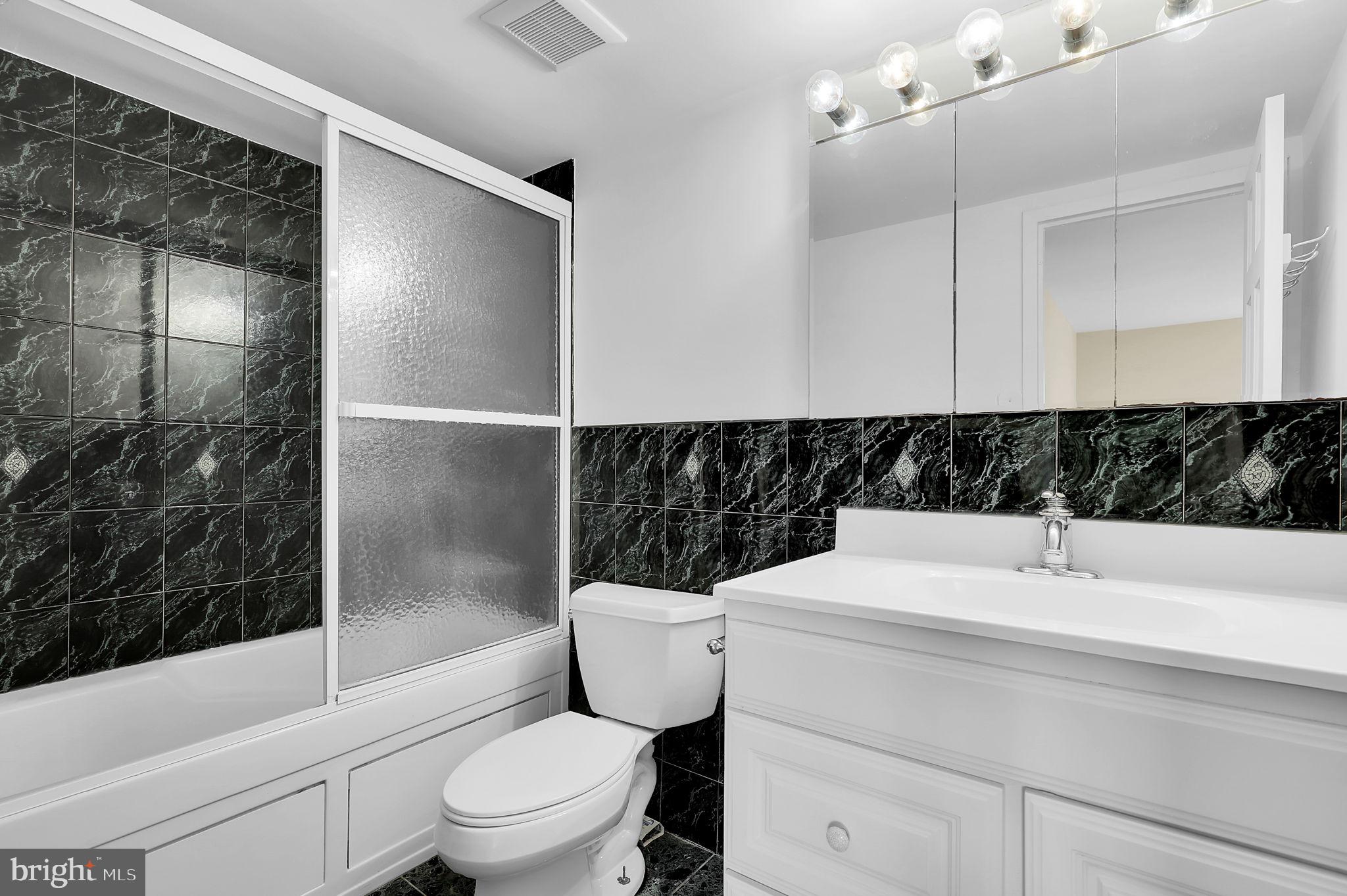 VILLA RIDGE CONDOMINIUM - Residential