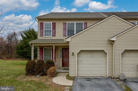 Photo of 1098 STERLING PL, LANCASTER, PA 17603 (MLS # PALA2028652)