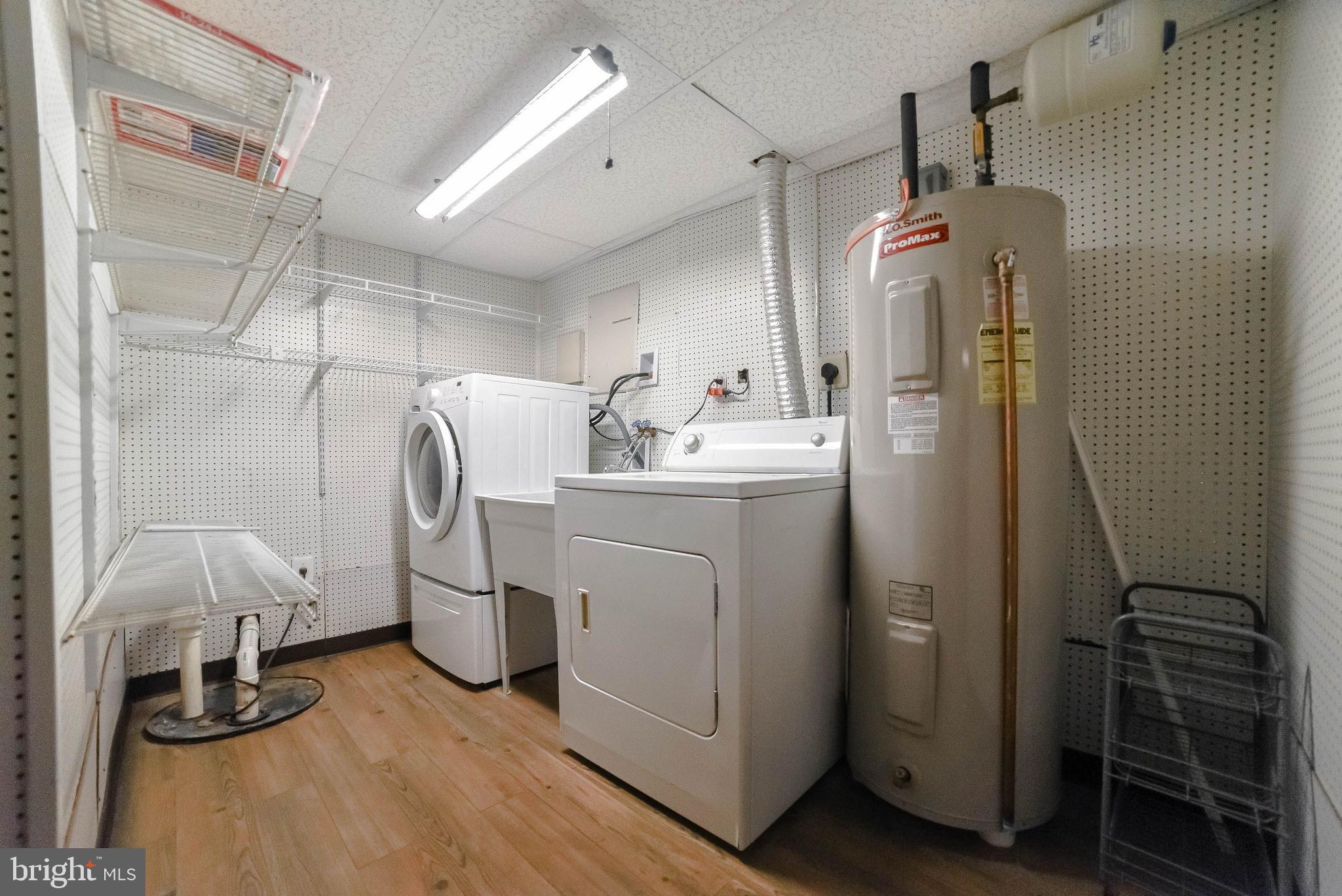 CHESAPEAKE RANCH ESTATES - Residential