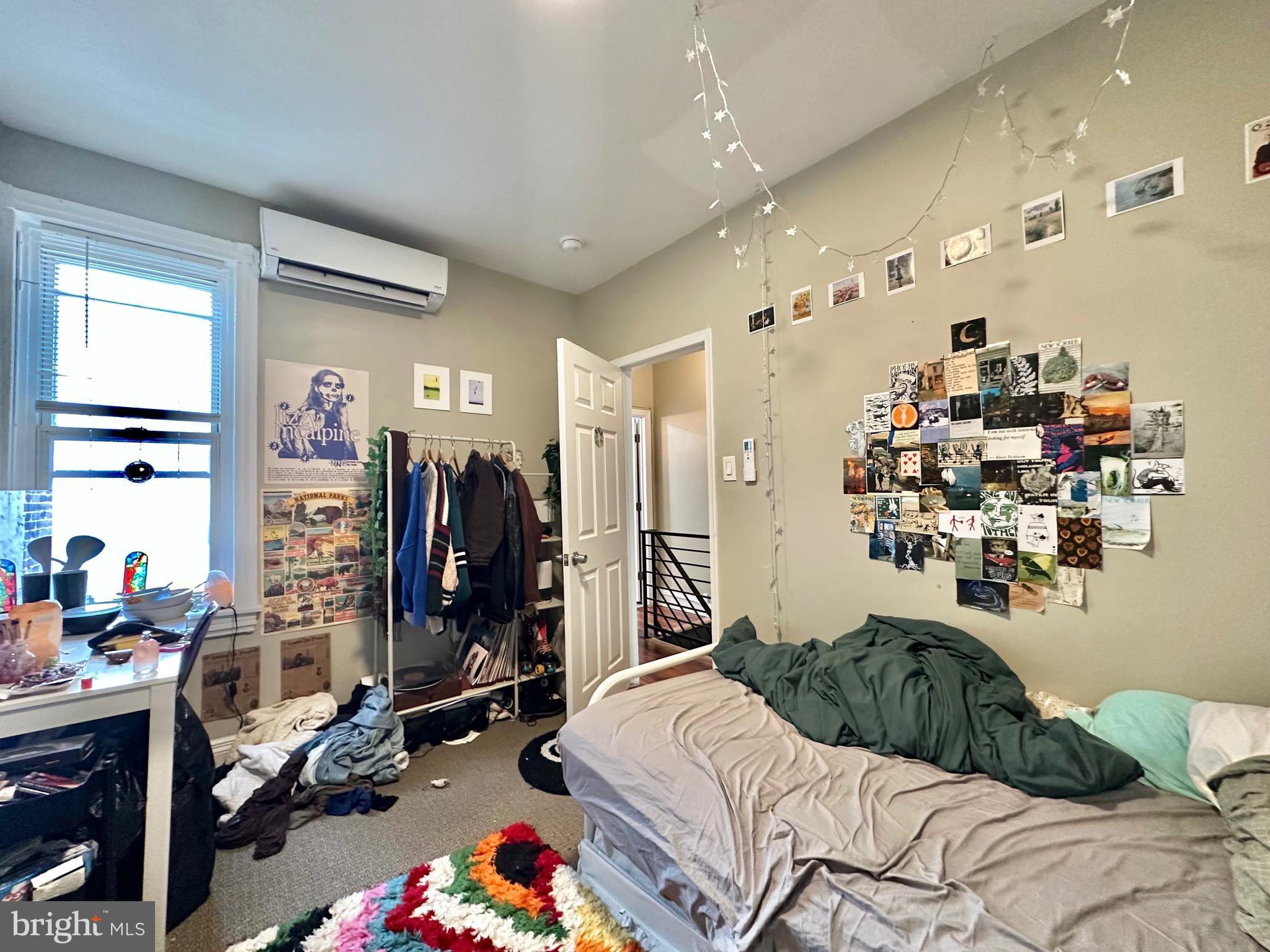 TEMPLE UNIVERSITY - Residential Lease