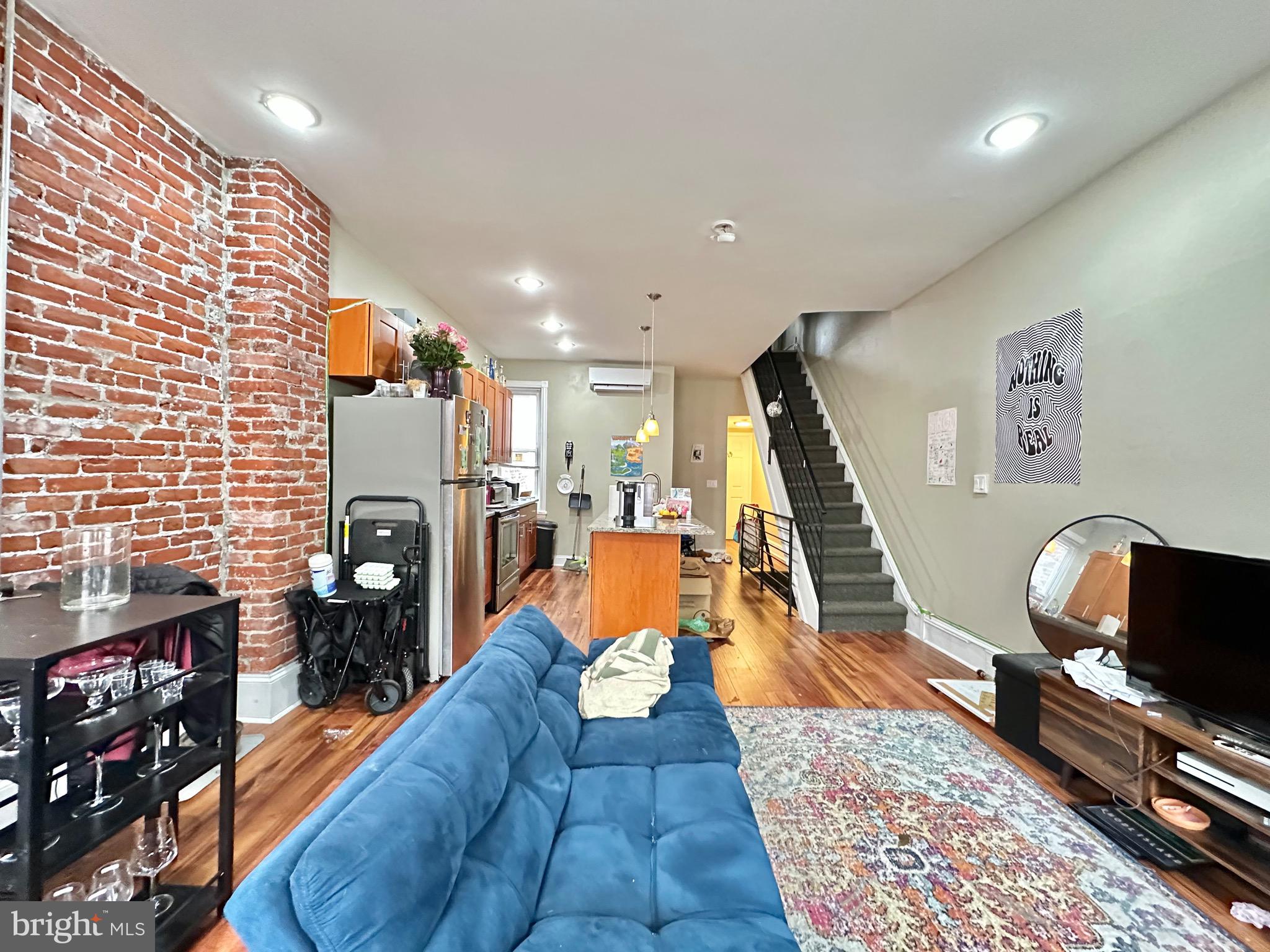 TEMPLE UNIVERSITY - Residential Lease