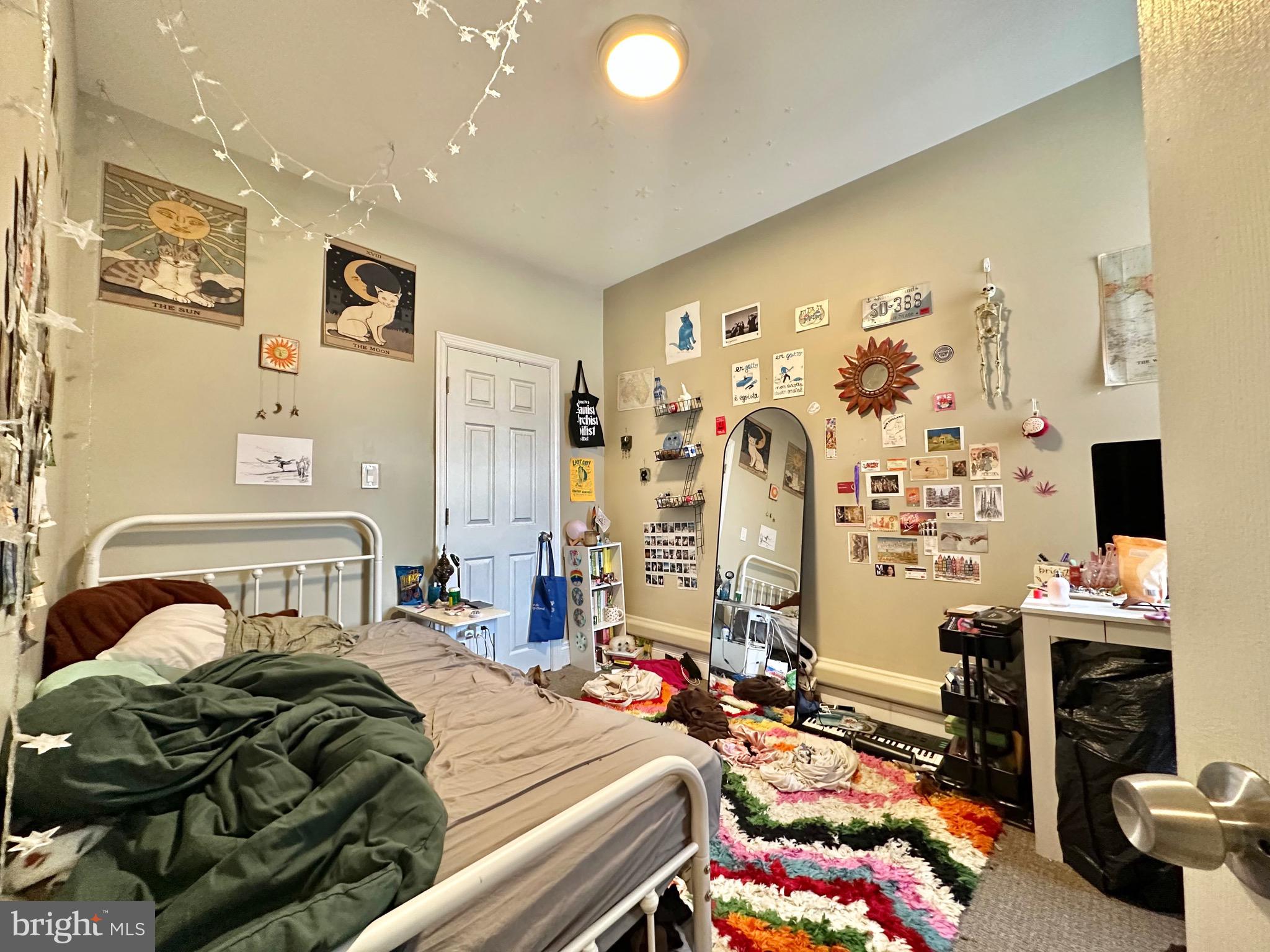 TEMPLE UNIVERSITY - Residential Lease