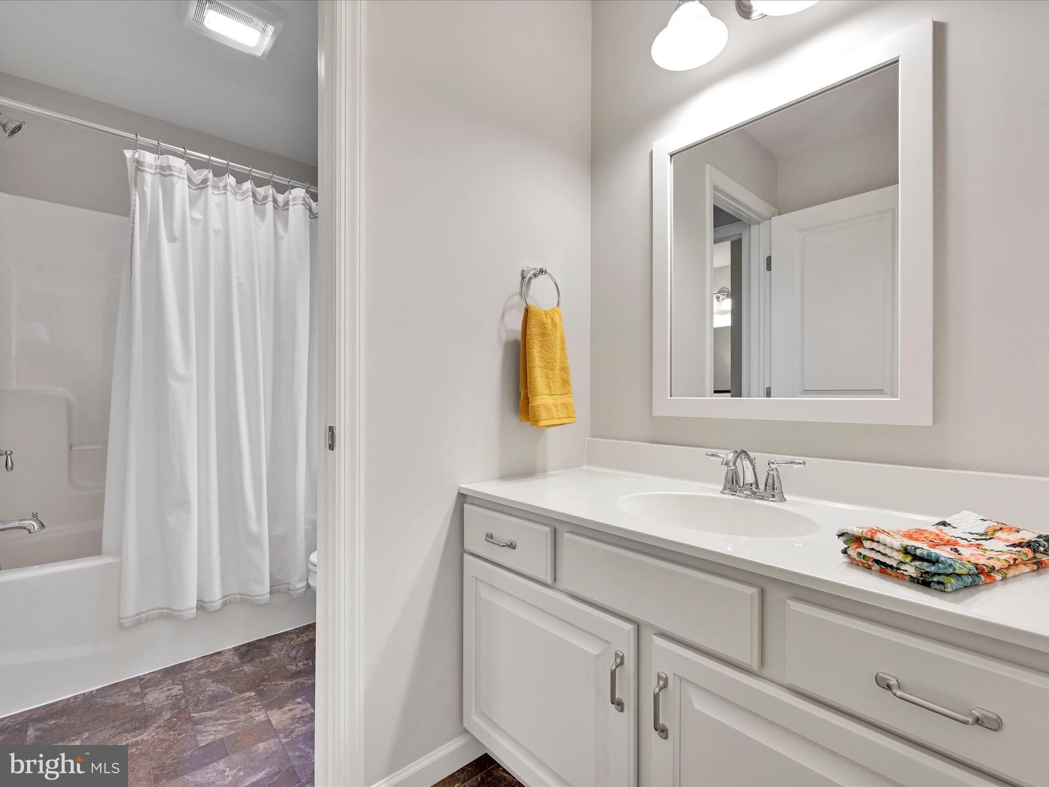 LANDIS FARMS - Residential