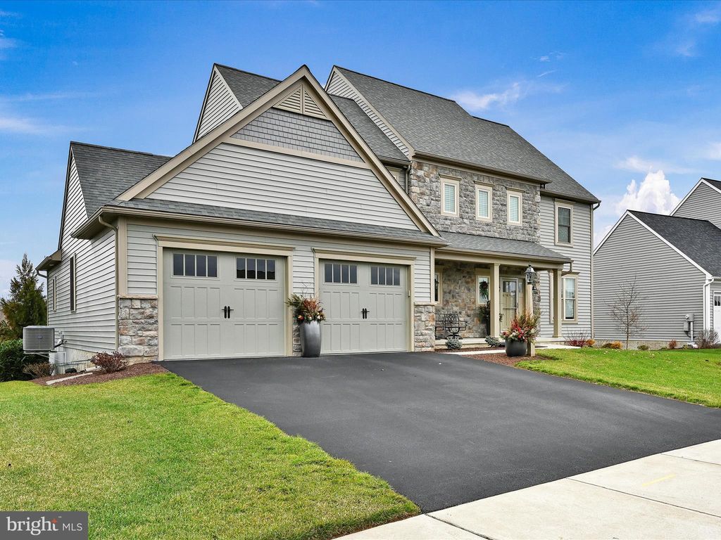 Photo of 1428 Windemere Lane, Landisville, PA 17538 (MLS # PALA2045570)