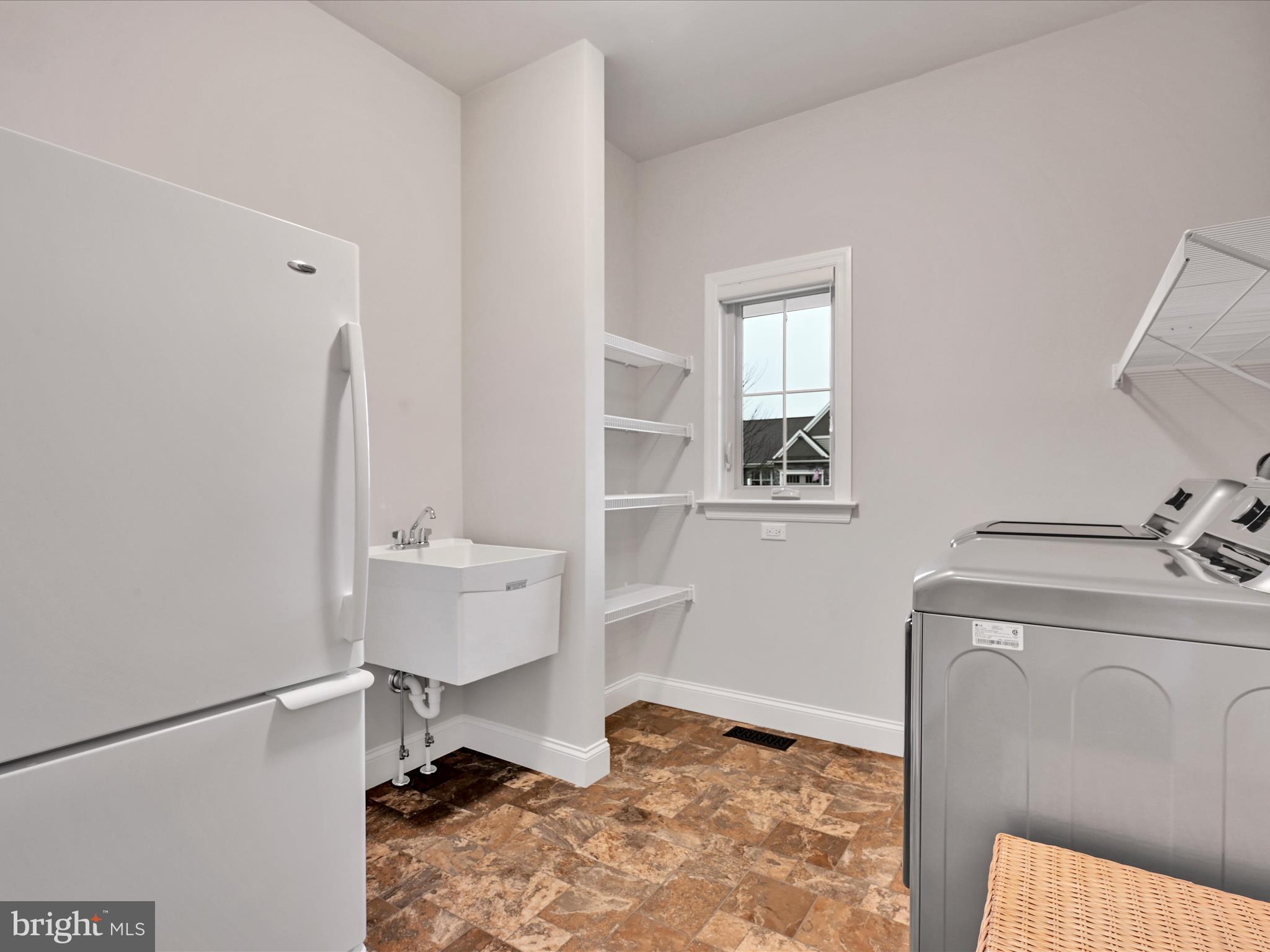 LANDIS FARMS - Residential