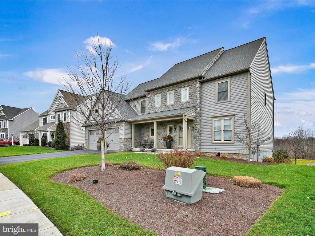 Photo of 1428 Windemere Lane, Landisville, PA 17538 (MLS # PALA2045570)