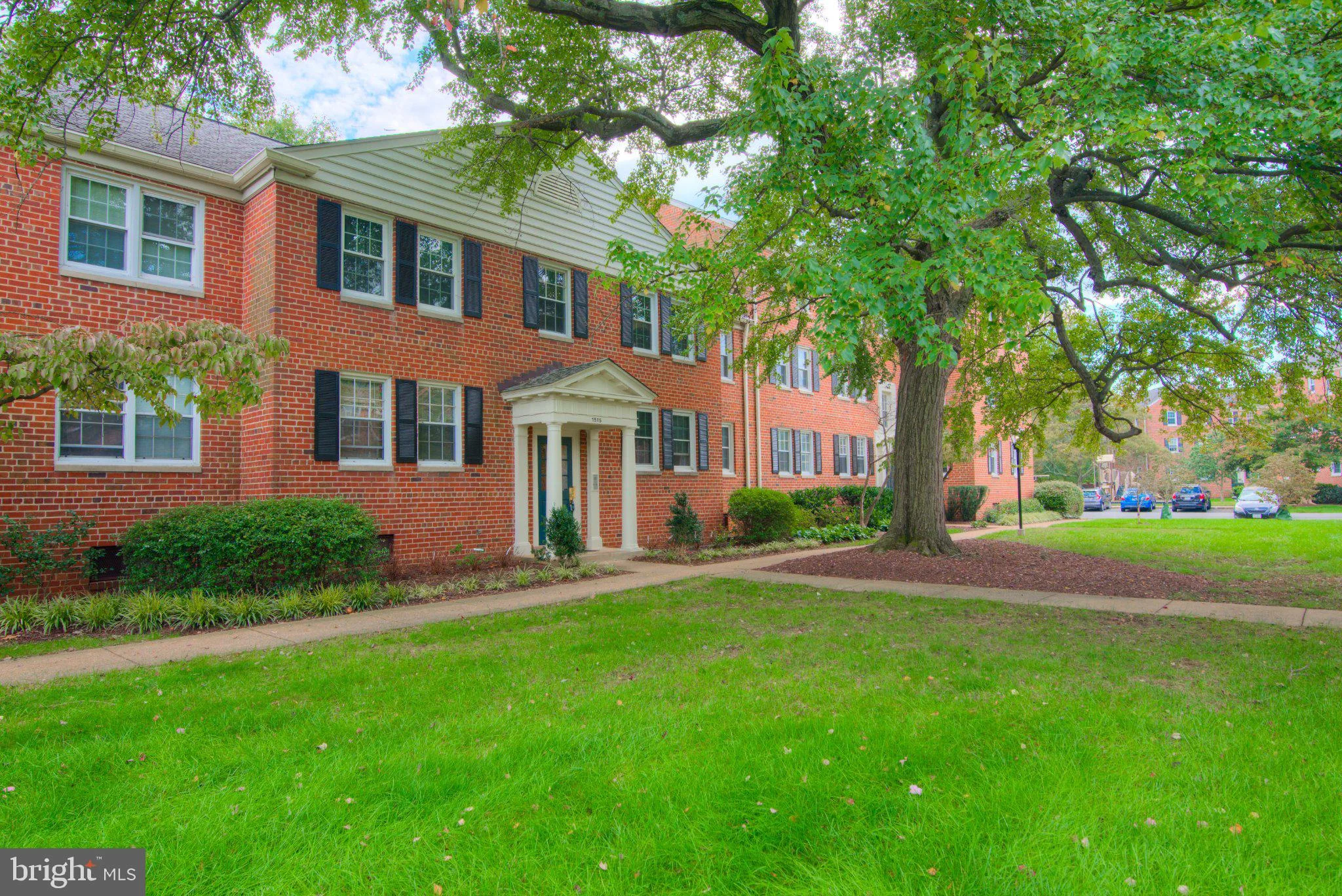1515 Belle View Boulevard Unit B2