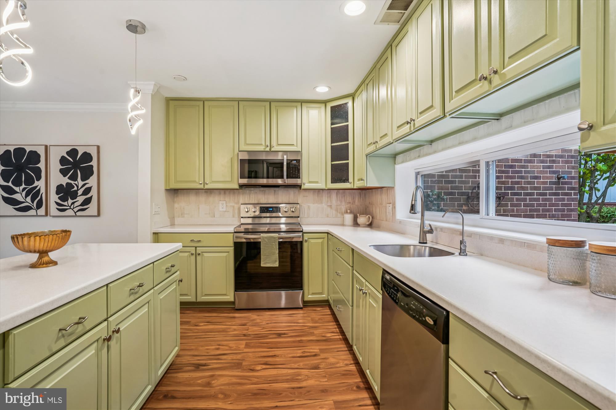 11488 LINKS DRIVE