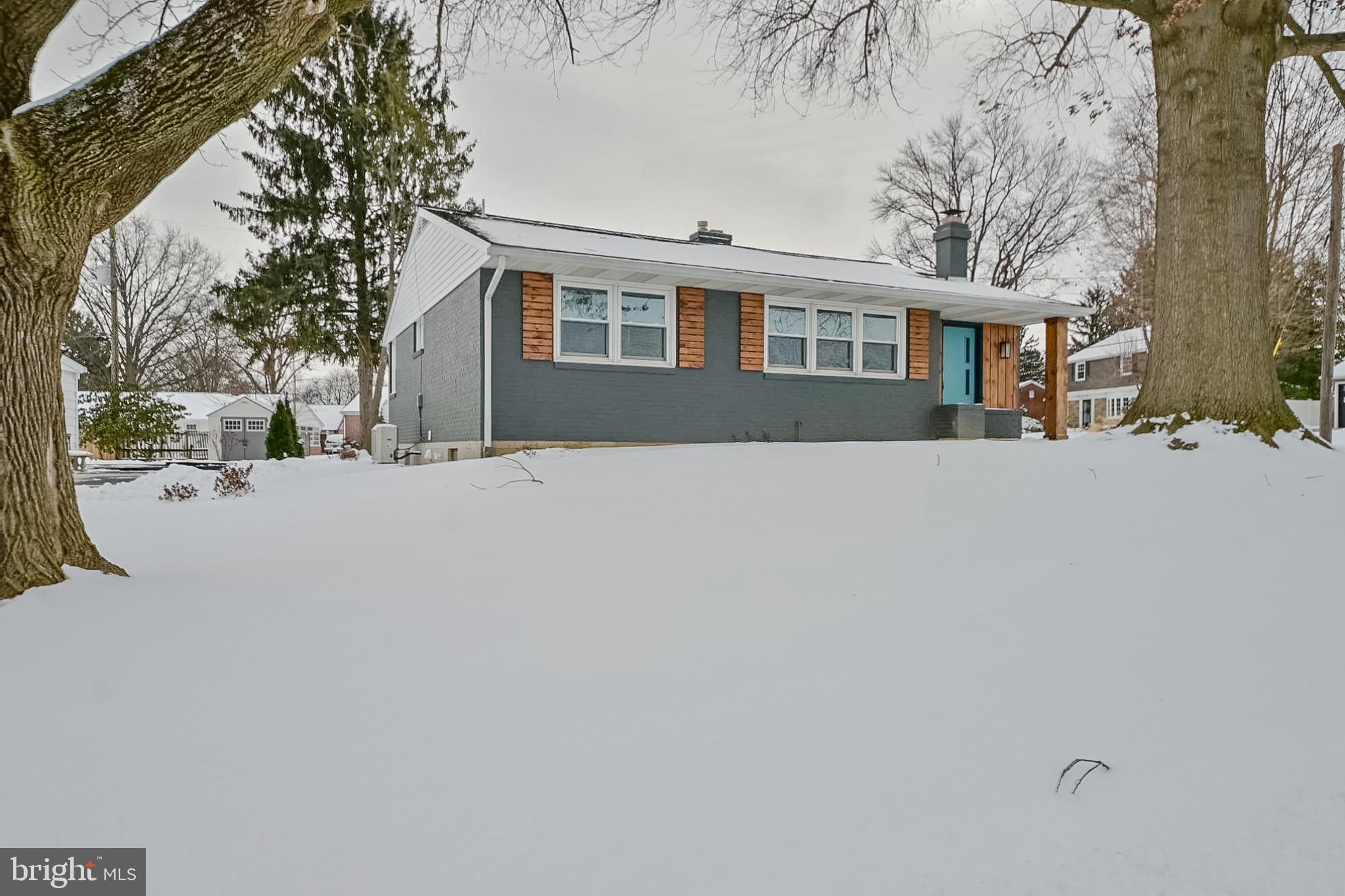 1836 HEMLOCK ROAD