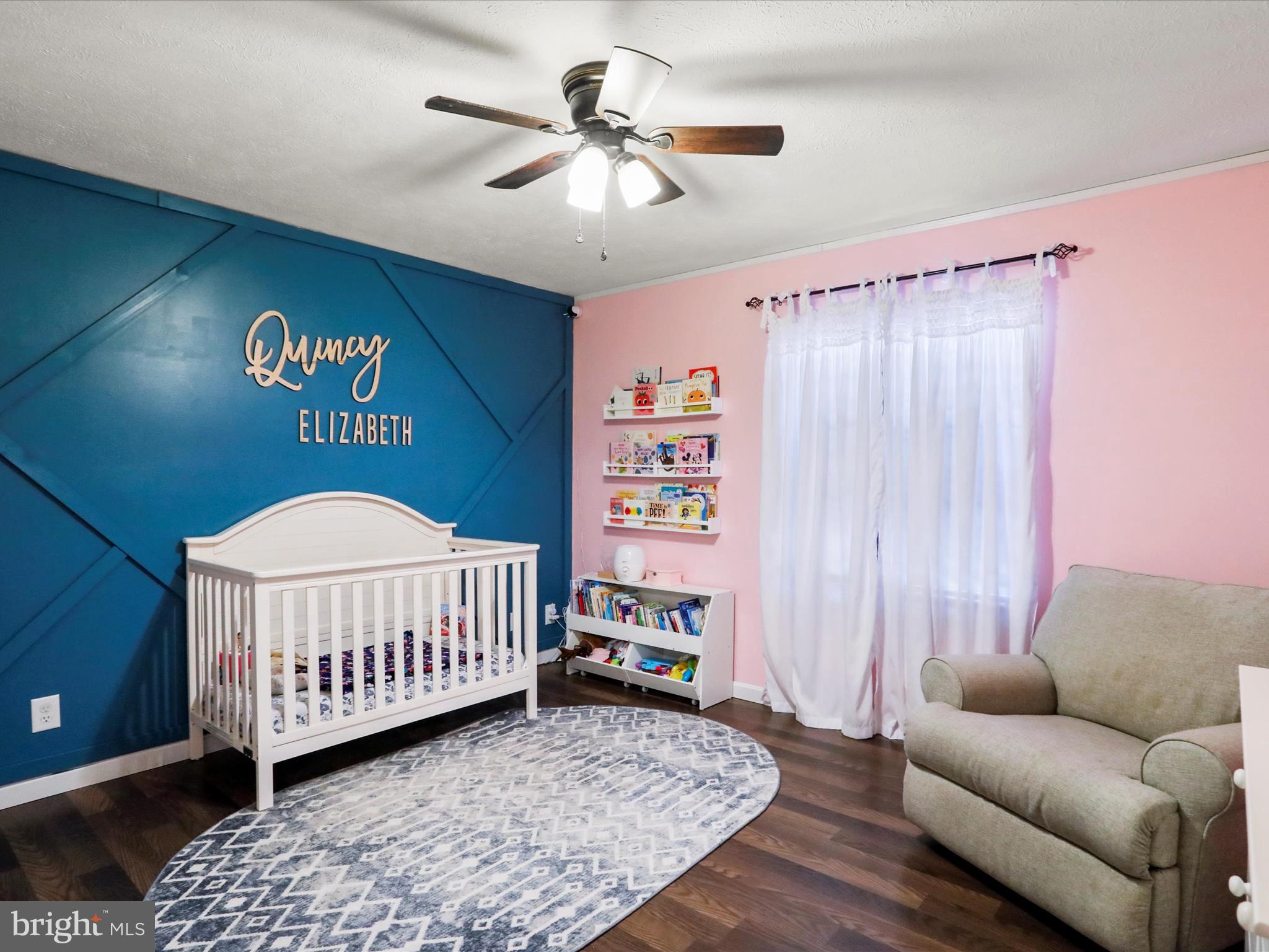 PINEPOINTE - Residential