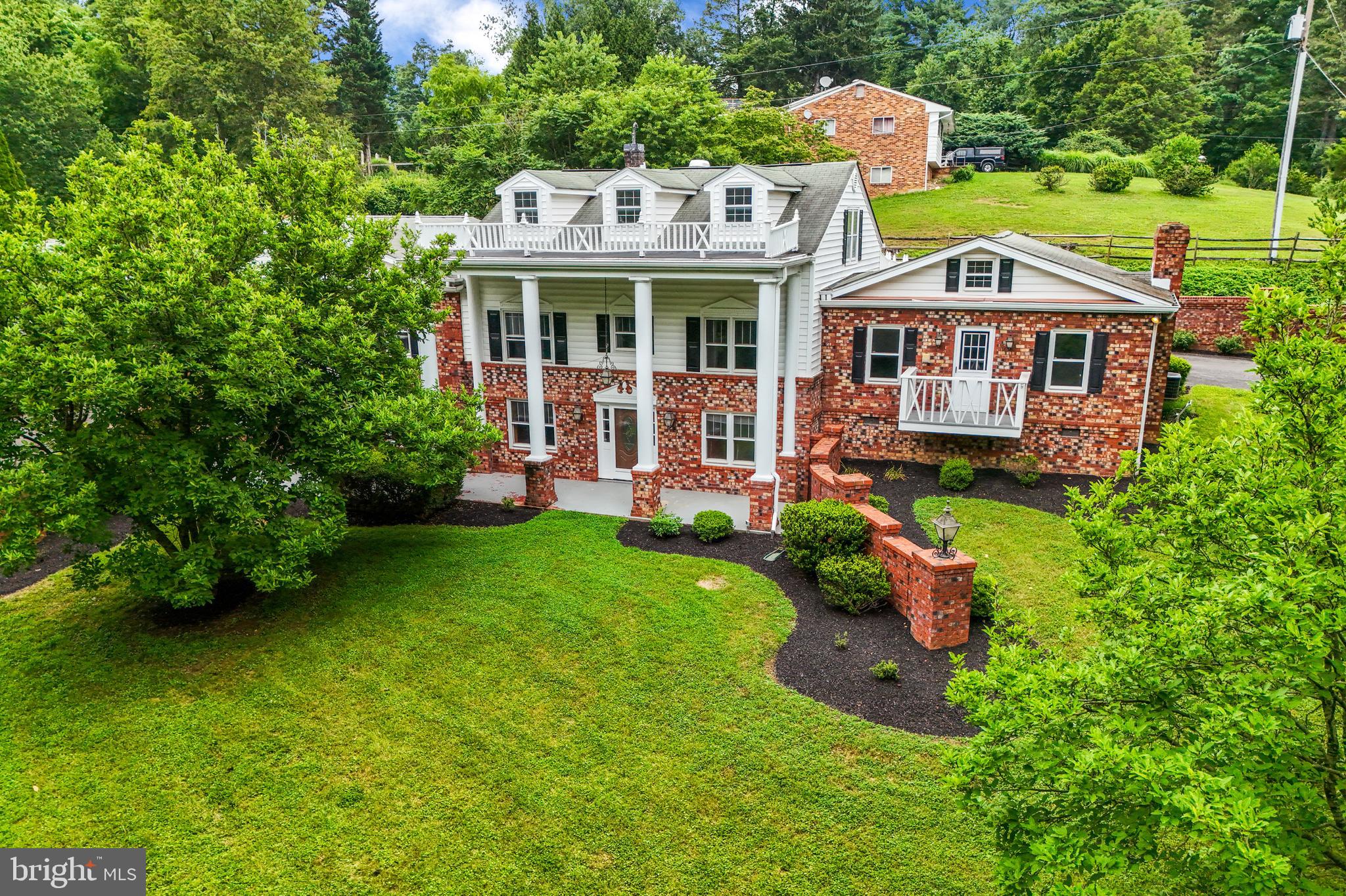 18189 SANDS ROAD
