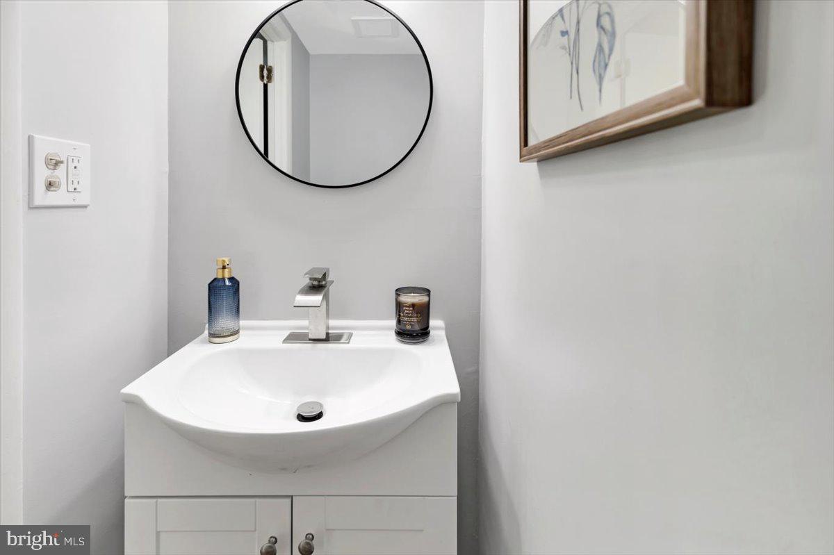 STONELEIGH - Residential