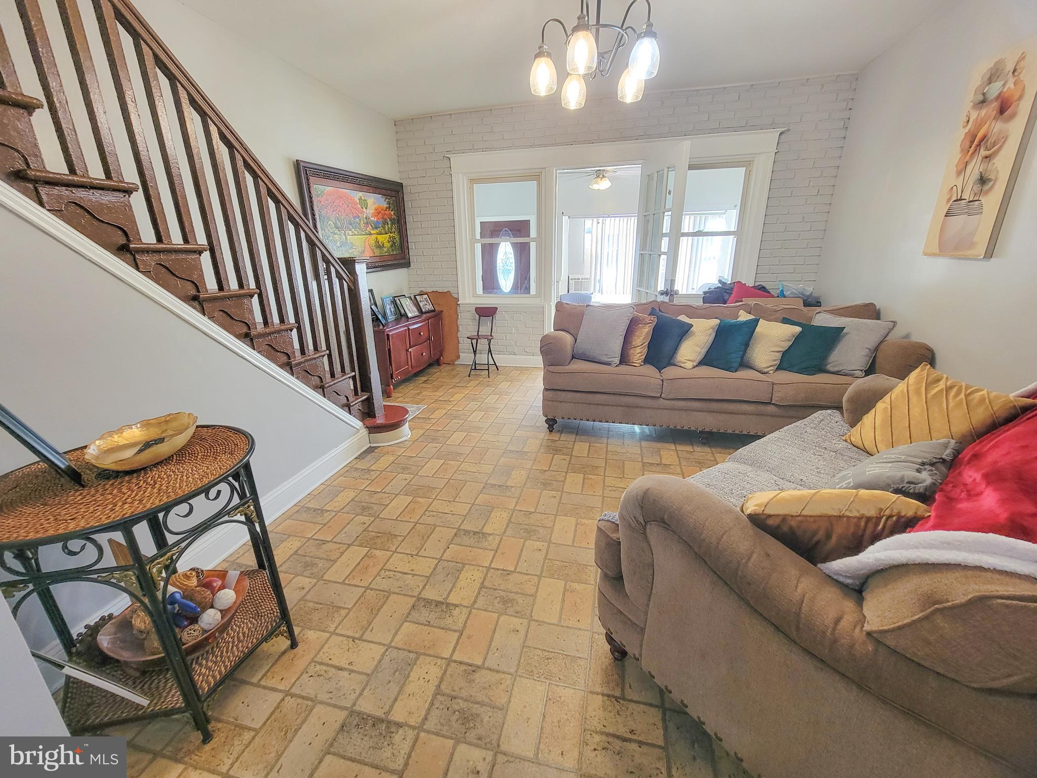 FELTONVILLE - Residential