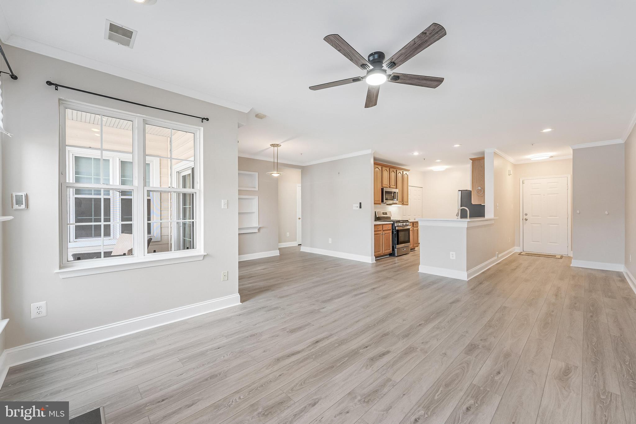 SOUTH RIDING - Residential