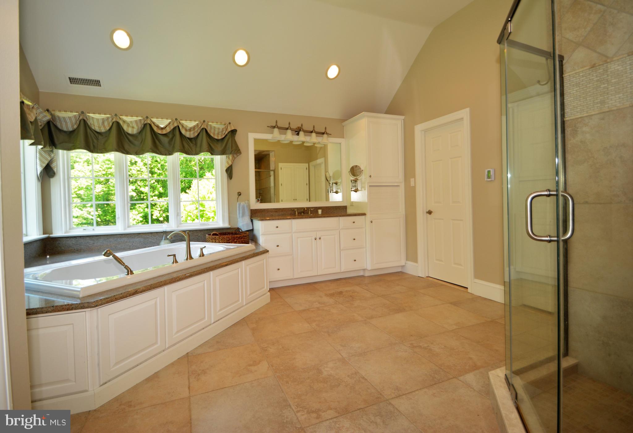 MERIWEATHER FARMS - Residential